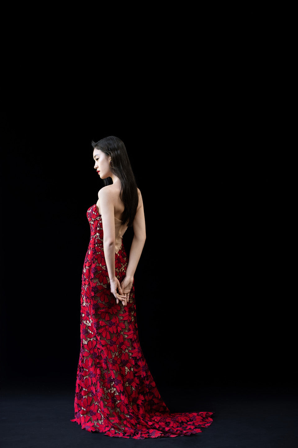 GORGEOUS Red flower lace strapless maxi dress