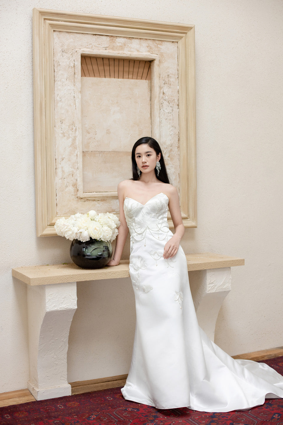 GORGEOUS Pearl chain strapless maxi dress