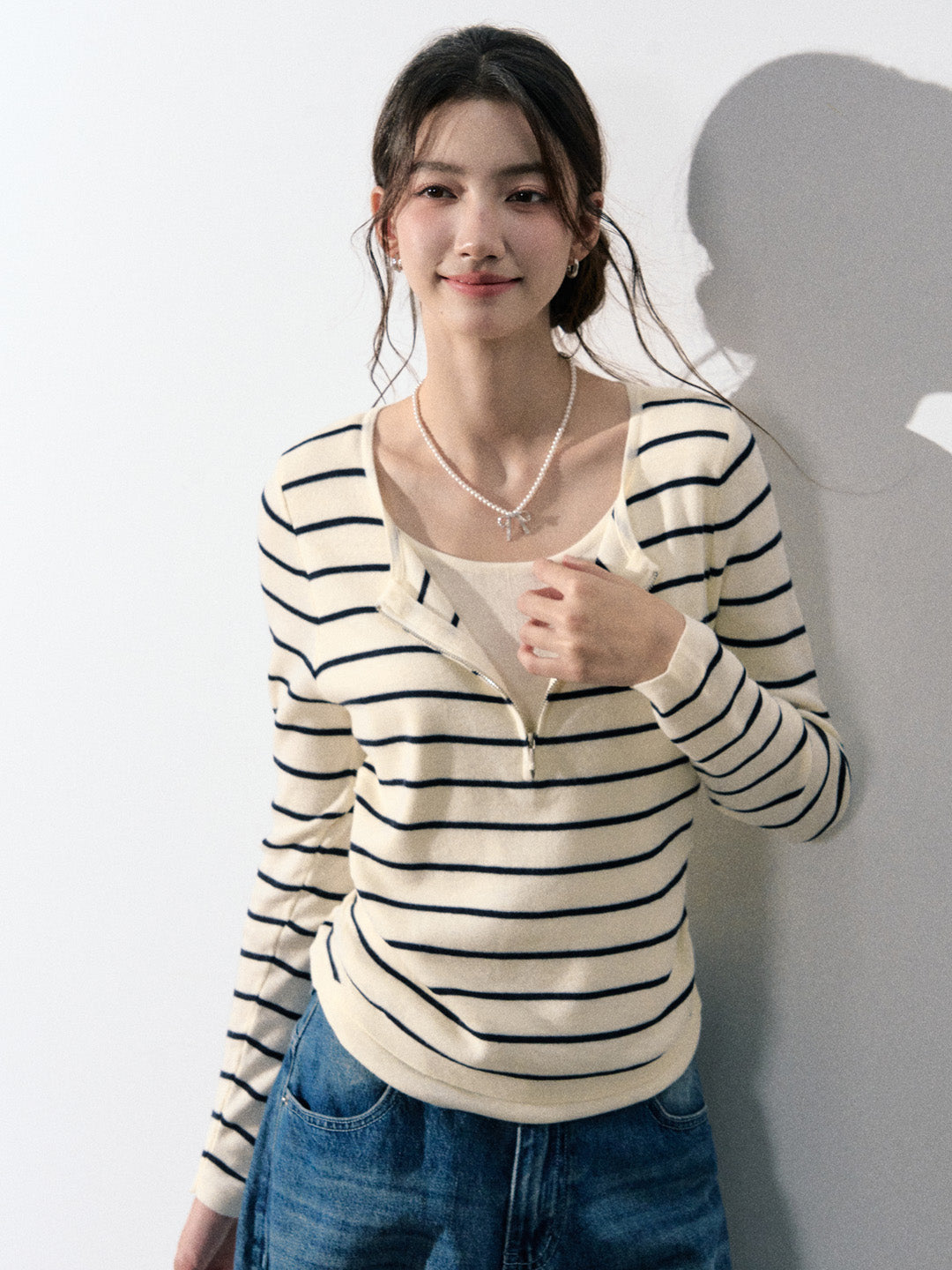 Lafreedom LAF350903 Casual fake two piece spliced knitted top