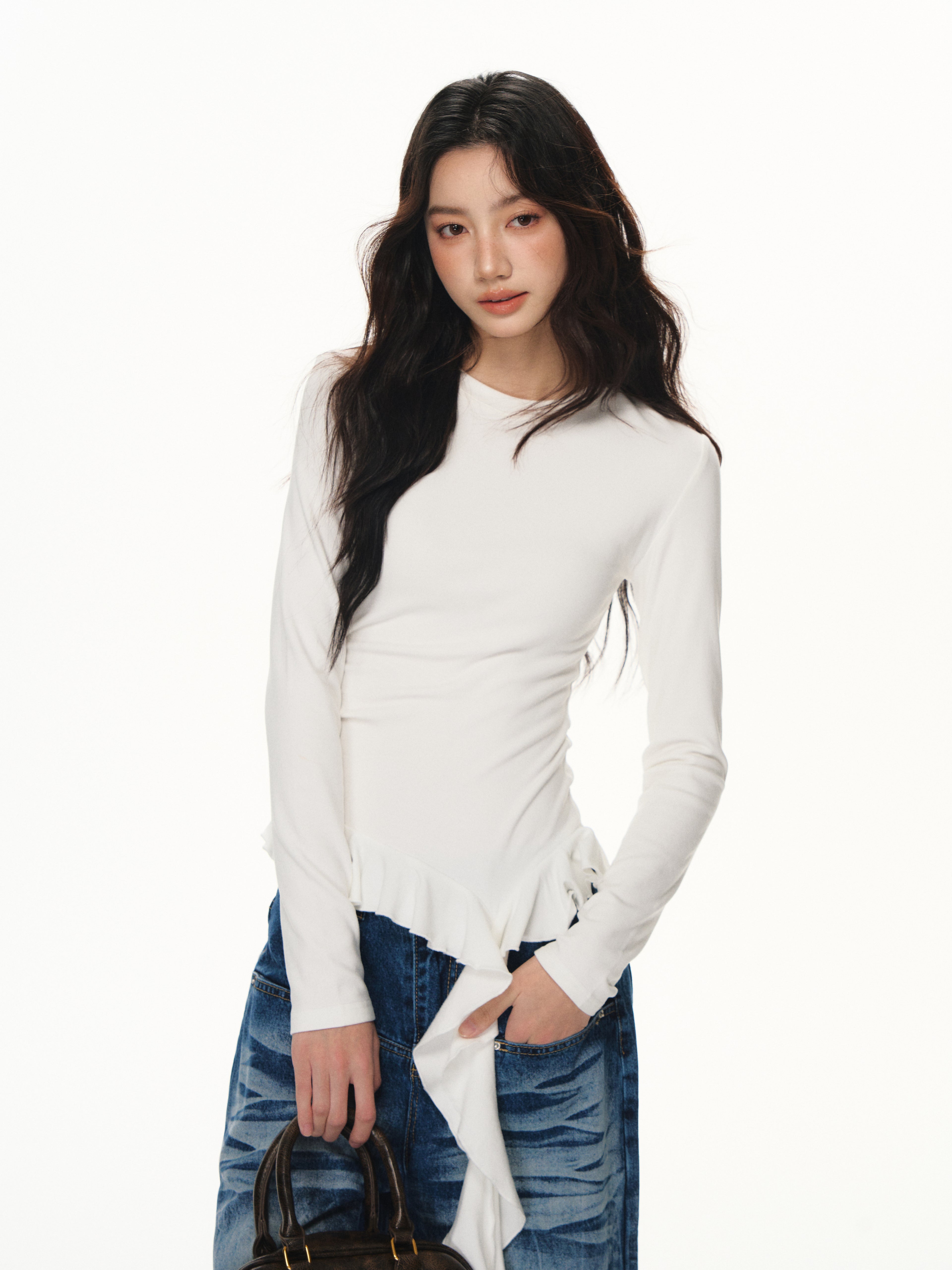 Lafreedom LAF351101 Ruffle ribbon base long sleeved Tee