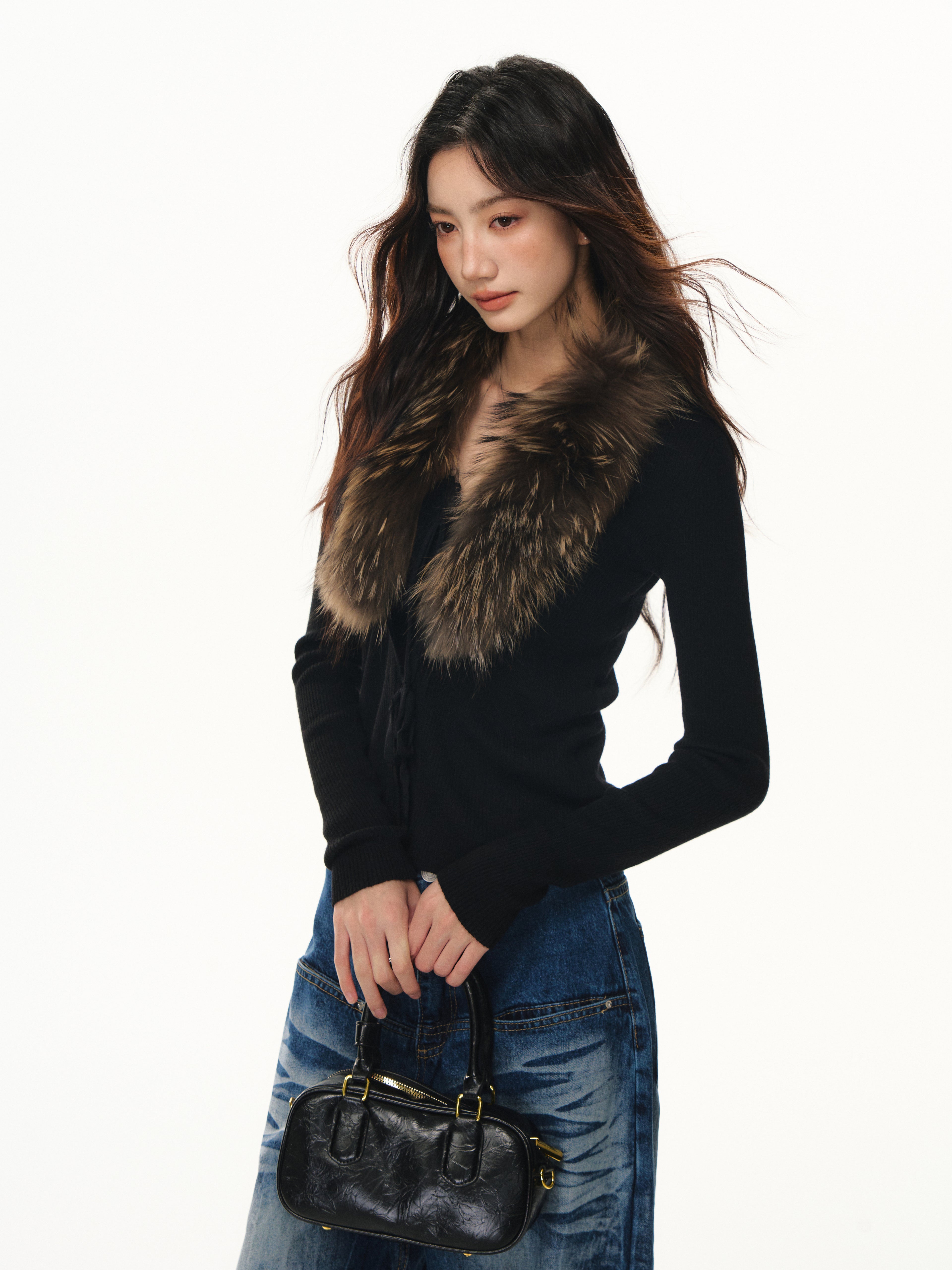 Lafreedom LAF351105 Vintage fur collar strap slimming knit cardigan