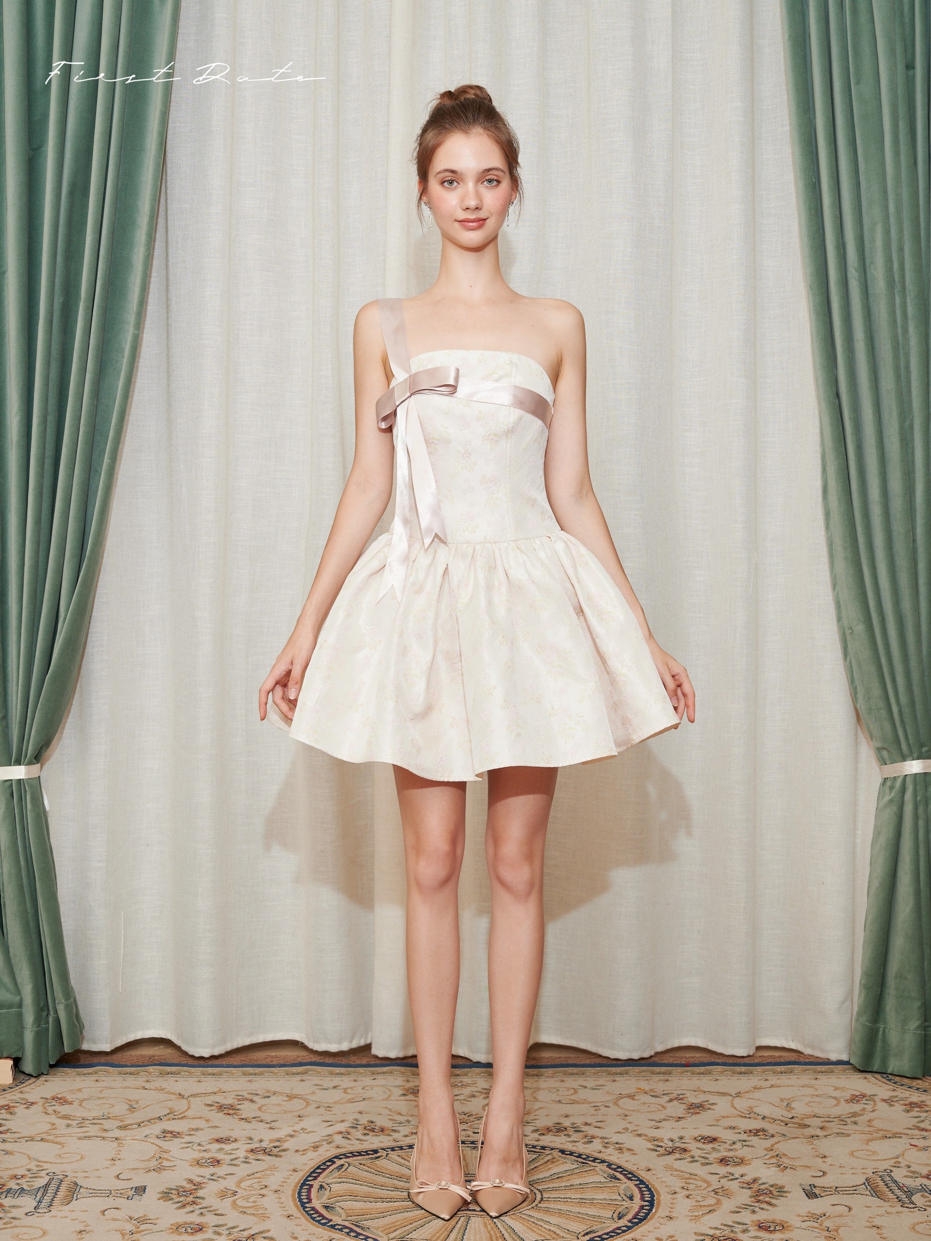First Date Bow camisole gift dress