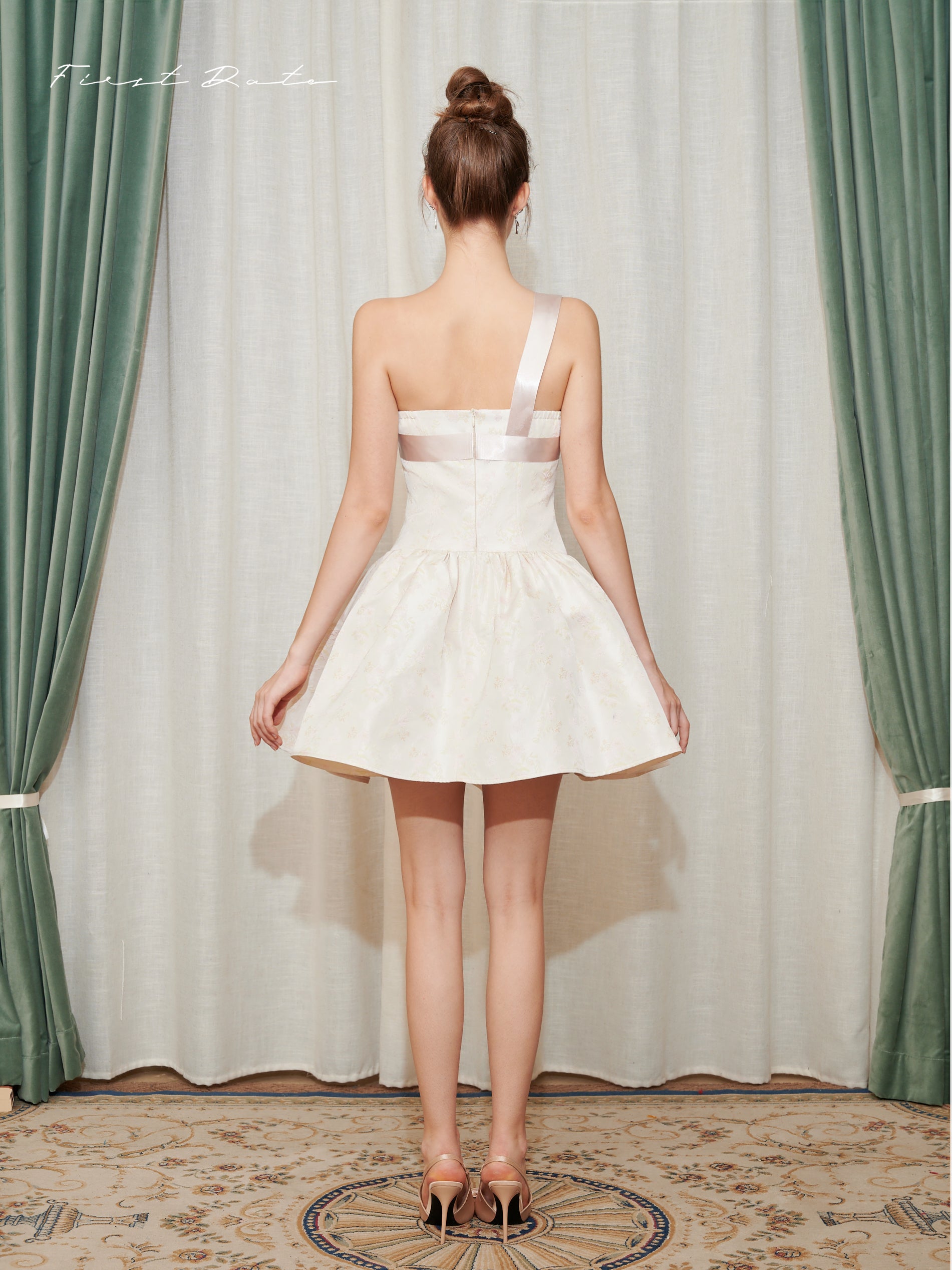 First Date Bow camisole gift dress