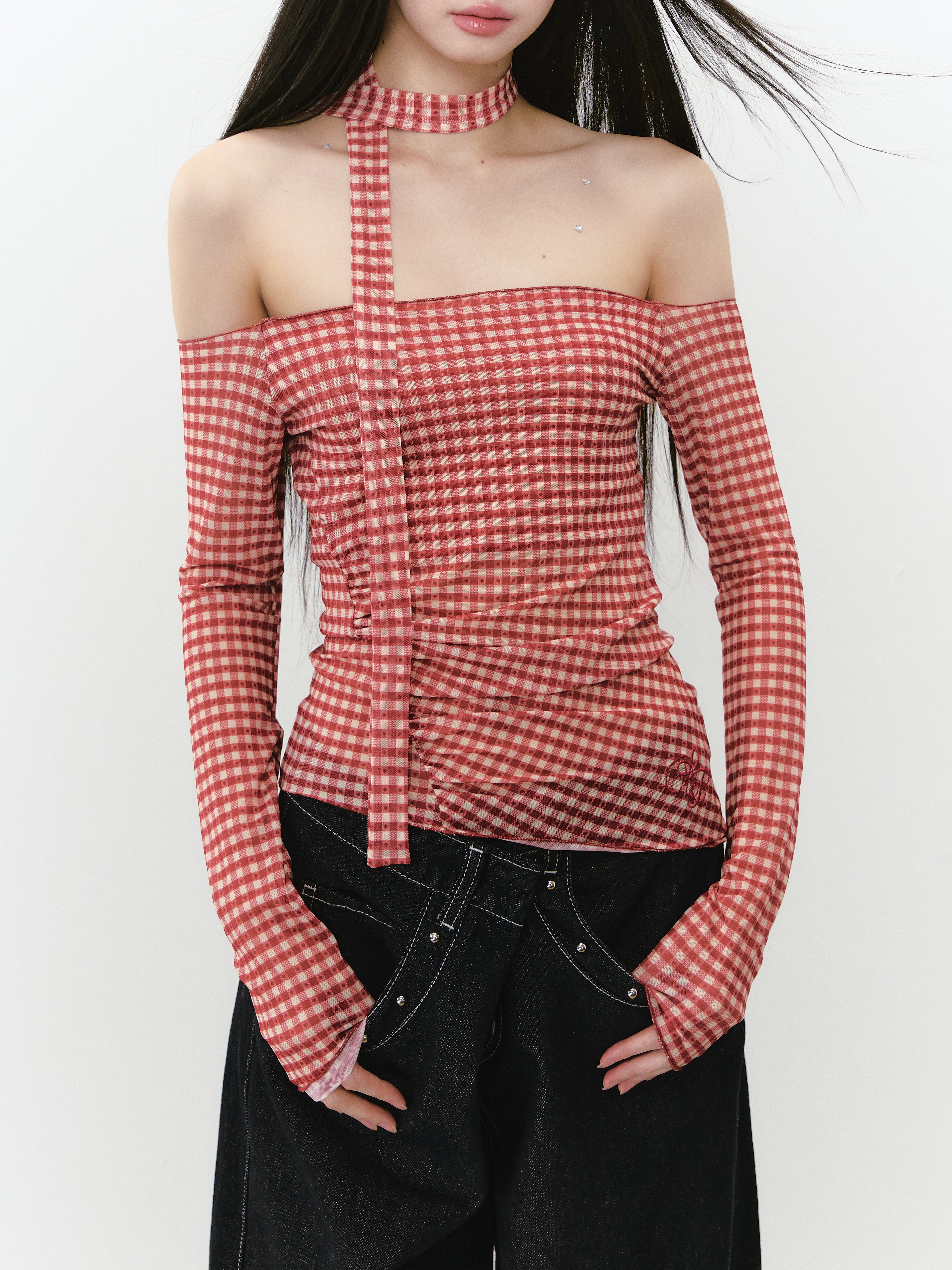 VIA PITTI VIABTP256 Checkered mesh off-shoulder long sleeved top