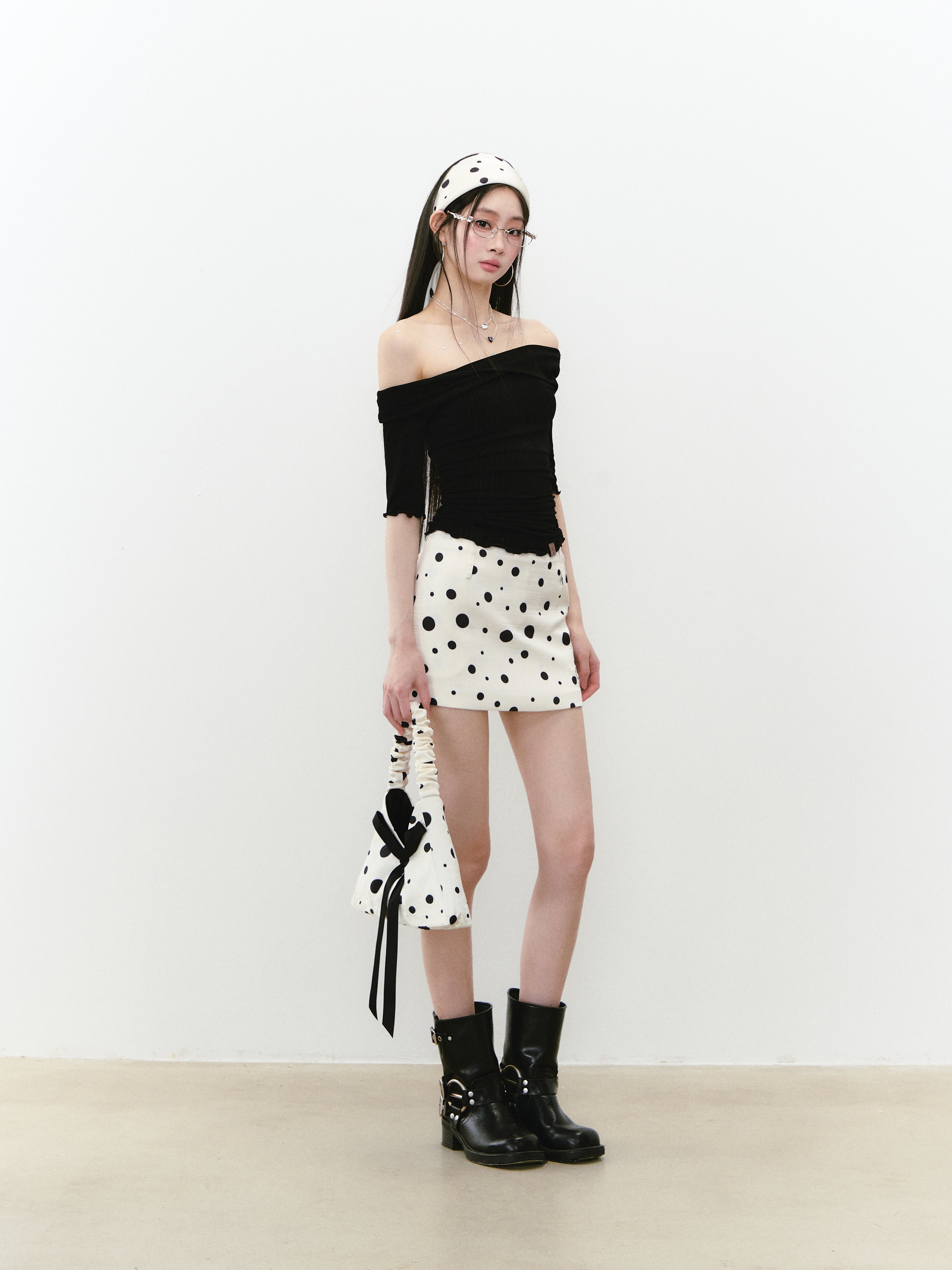VIA PITTI VIABTP267 Off shoulder slim fit top (2color)