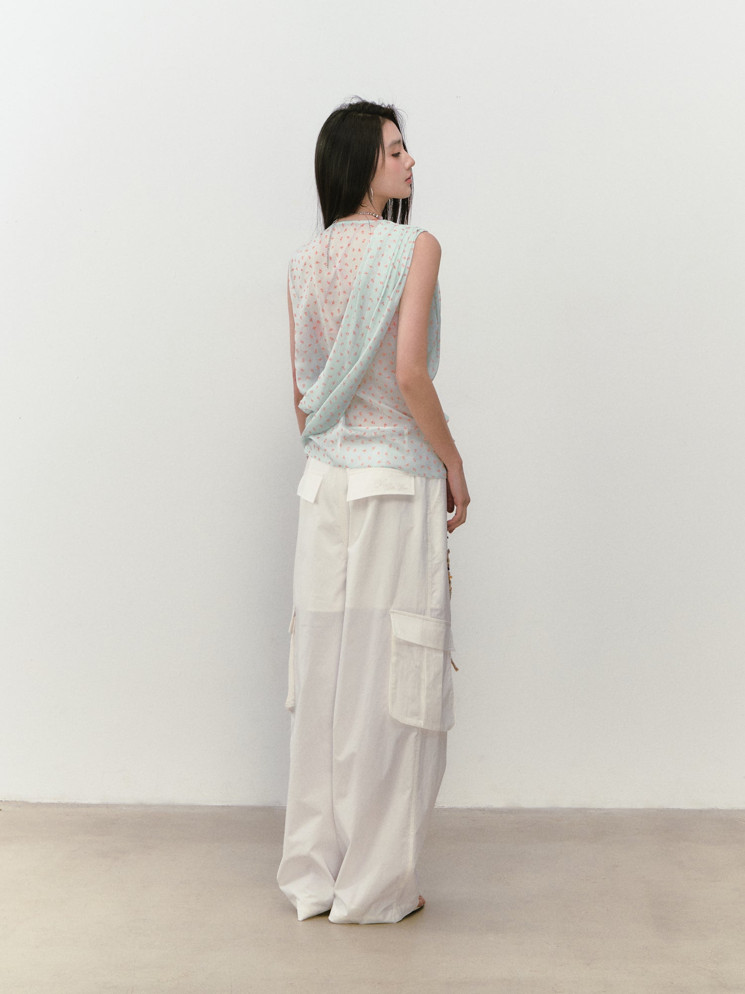 VIA PITTI VIABTP345 Floral sleeveless top