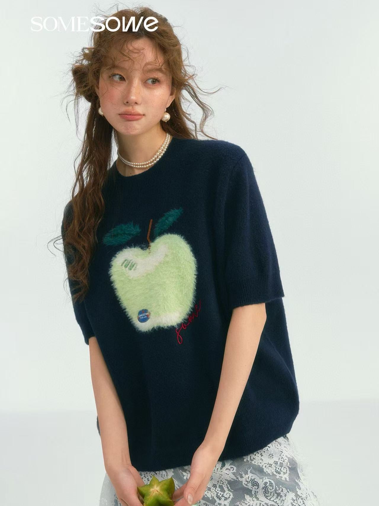 SOMESOWE S2508013 Fun Apple Short-Sleeve Sweater T-shirt