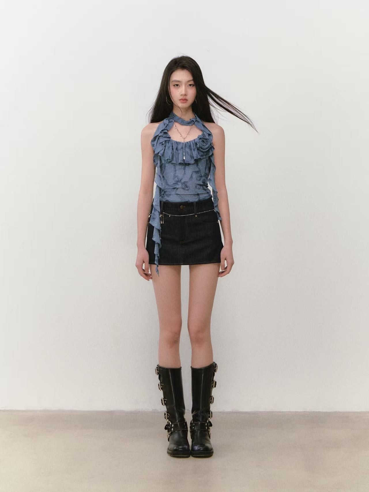VIA PITTI VIABTP253 Ribbon Flower Halter Top(2 color)