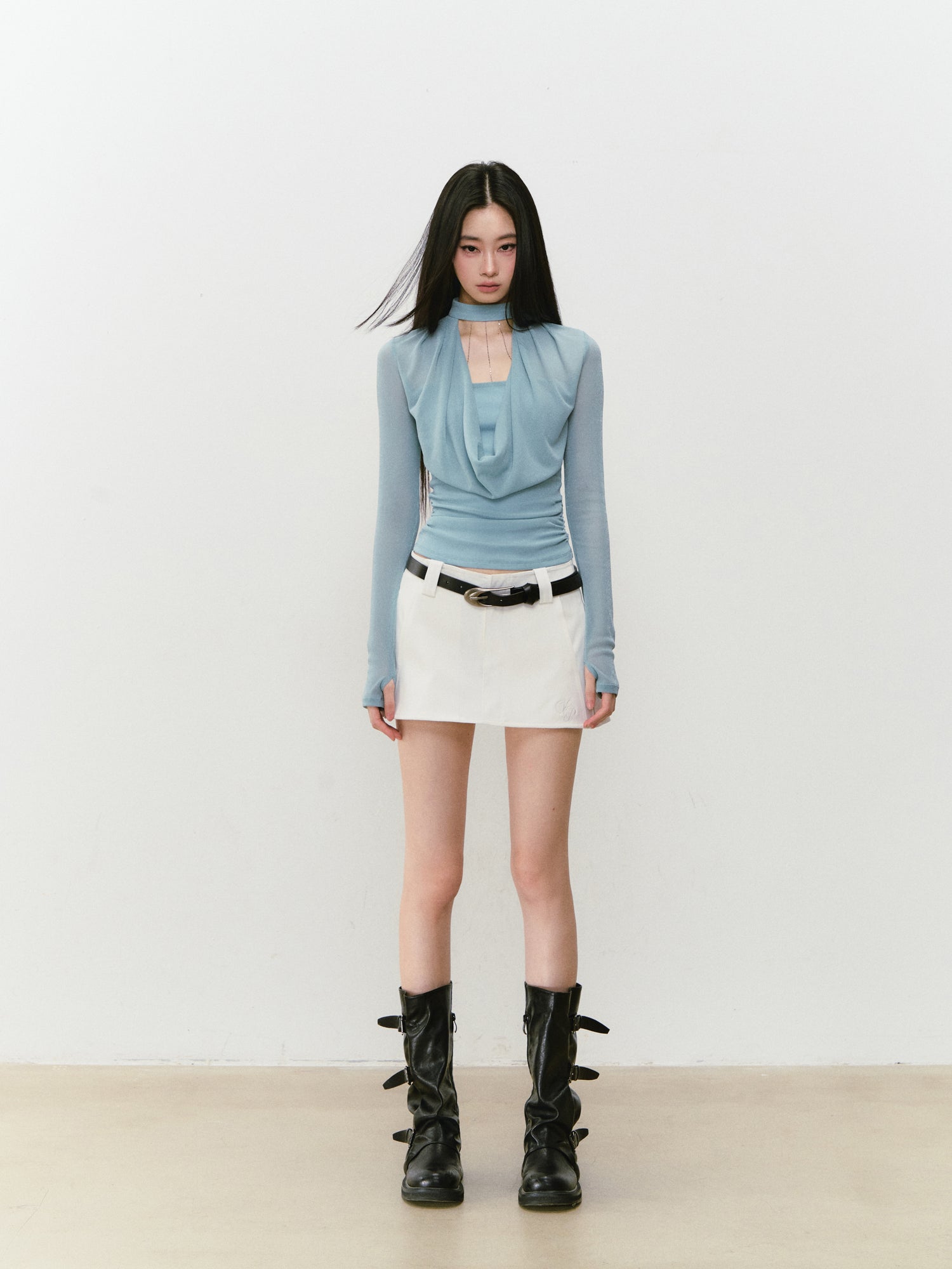 VIA PITTI VIABTP427 Halter neck swinging collar slim fit top