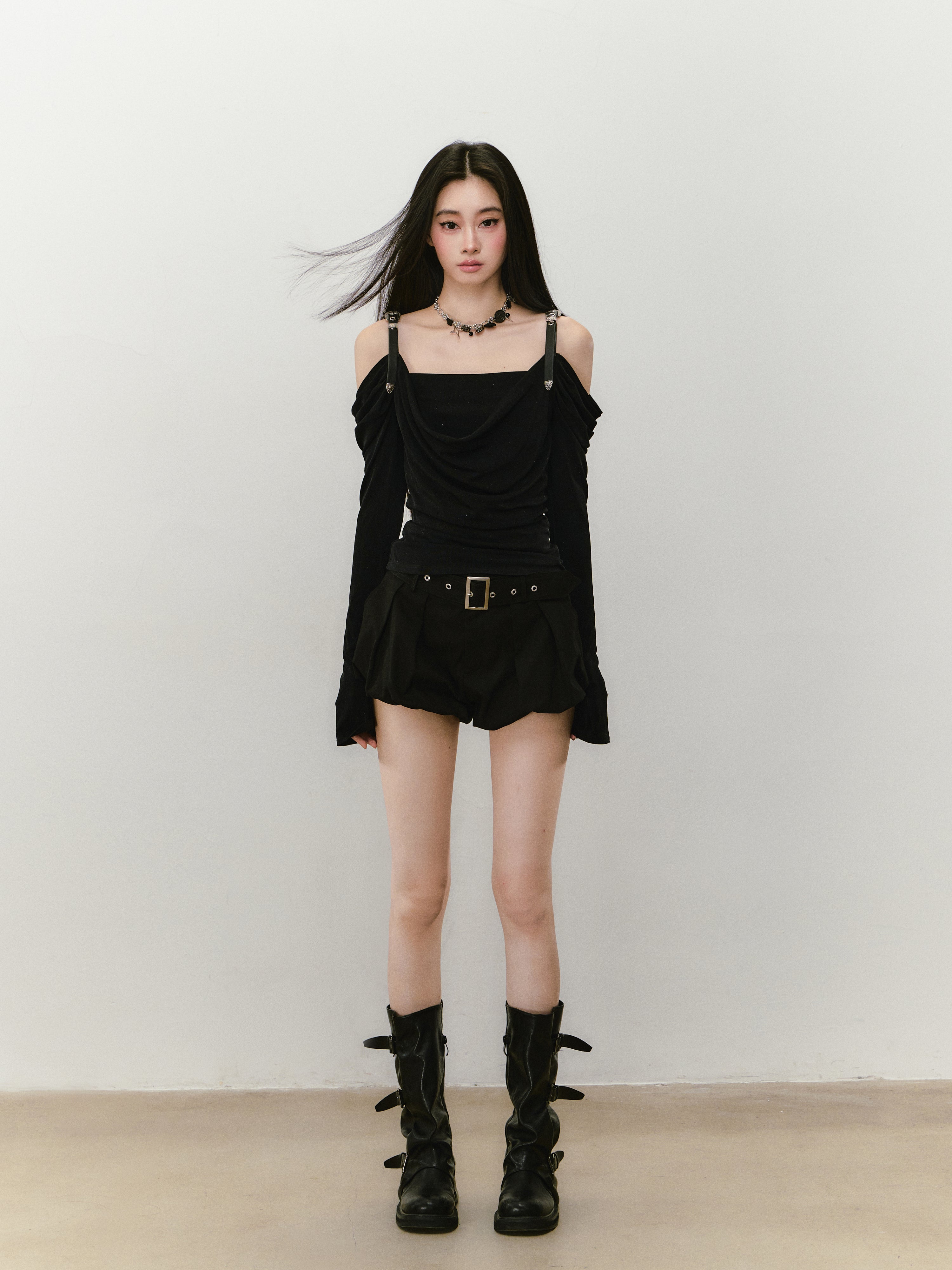 VIA PITTI VIABTP421 Leather strap off shoulder top