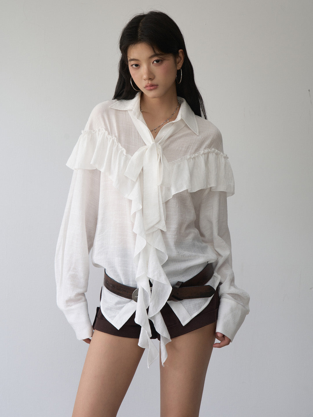 VIA PITTI VIABTP476 Ruffle edge ribbon shirt