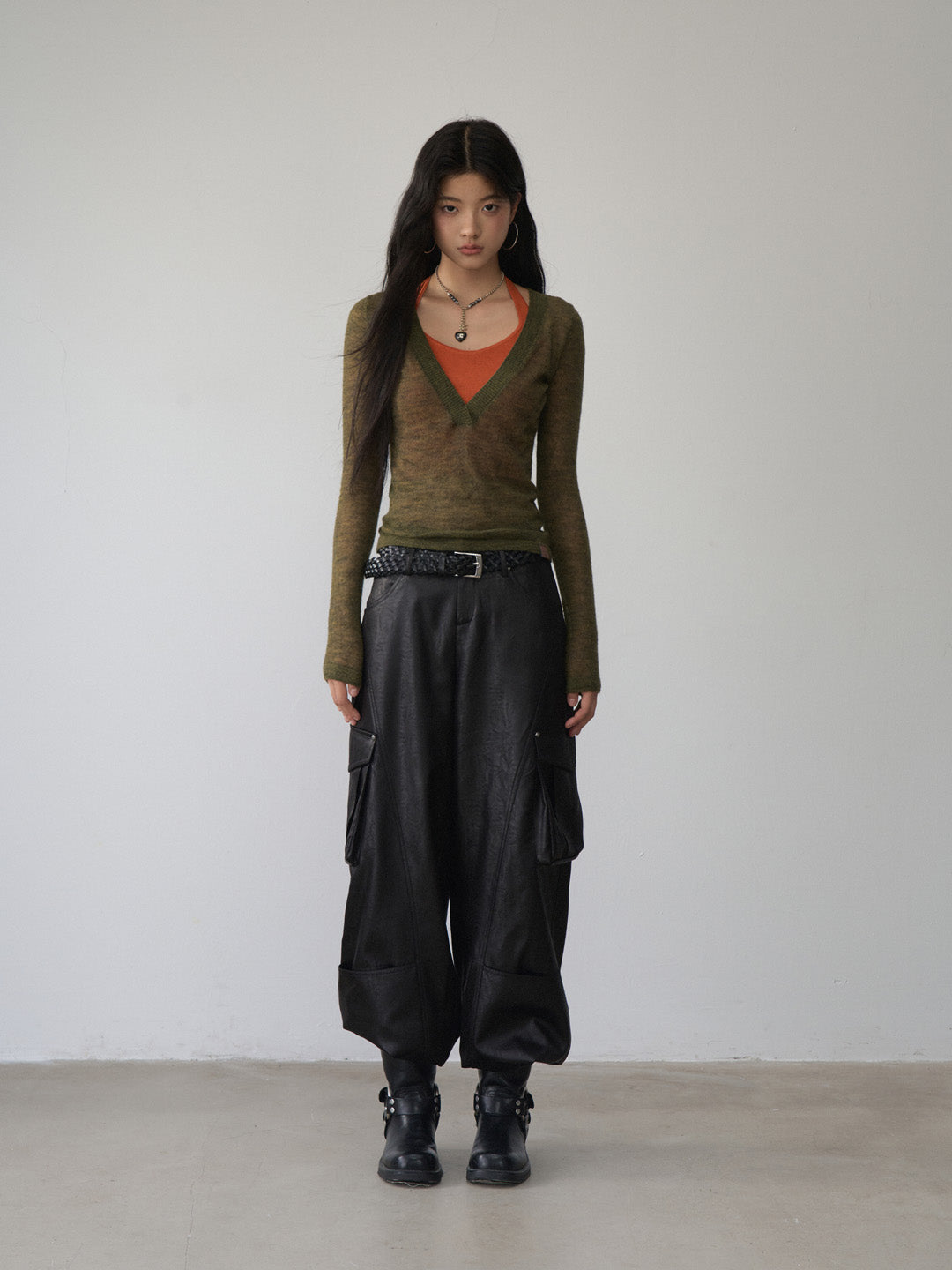 VIA PITTI VIACK500 Fake two piece neck hanging V-neck sweaters