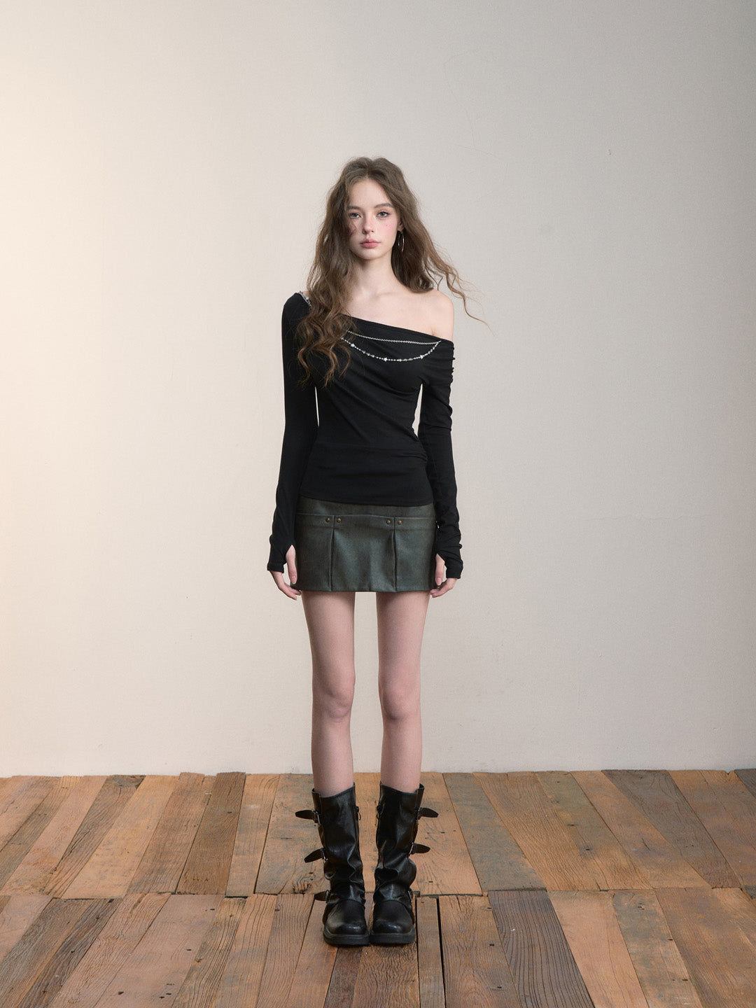 VIA PITTI VIABTP472 One shoulder chain design top