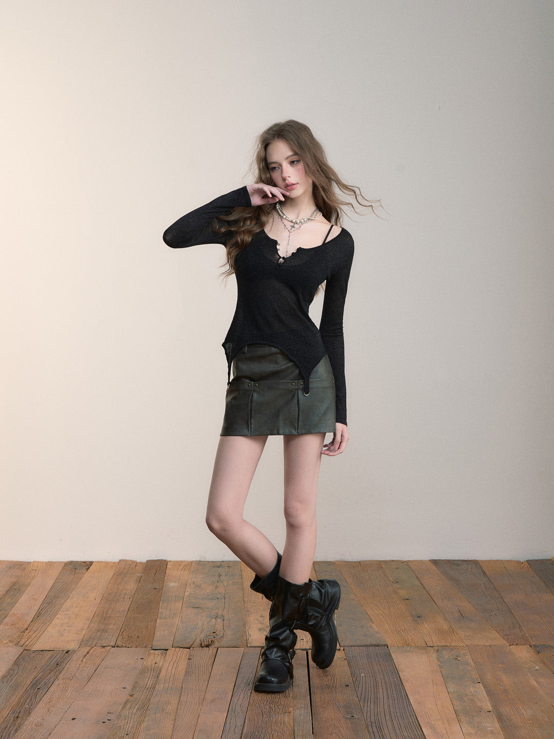 VIA PITTI VIADK568 Woolen waist cinched long sleeved T-shirt