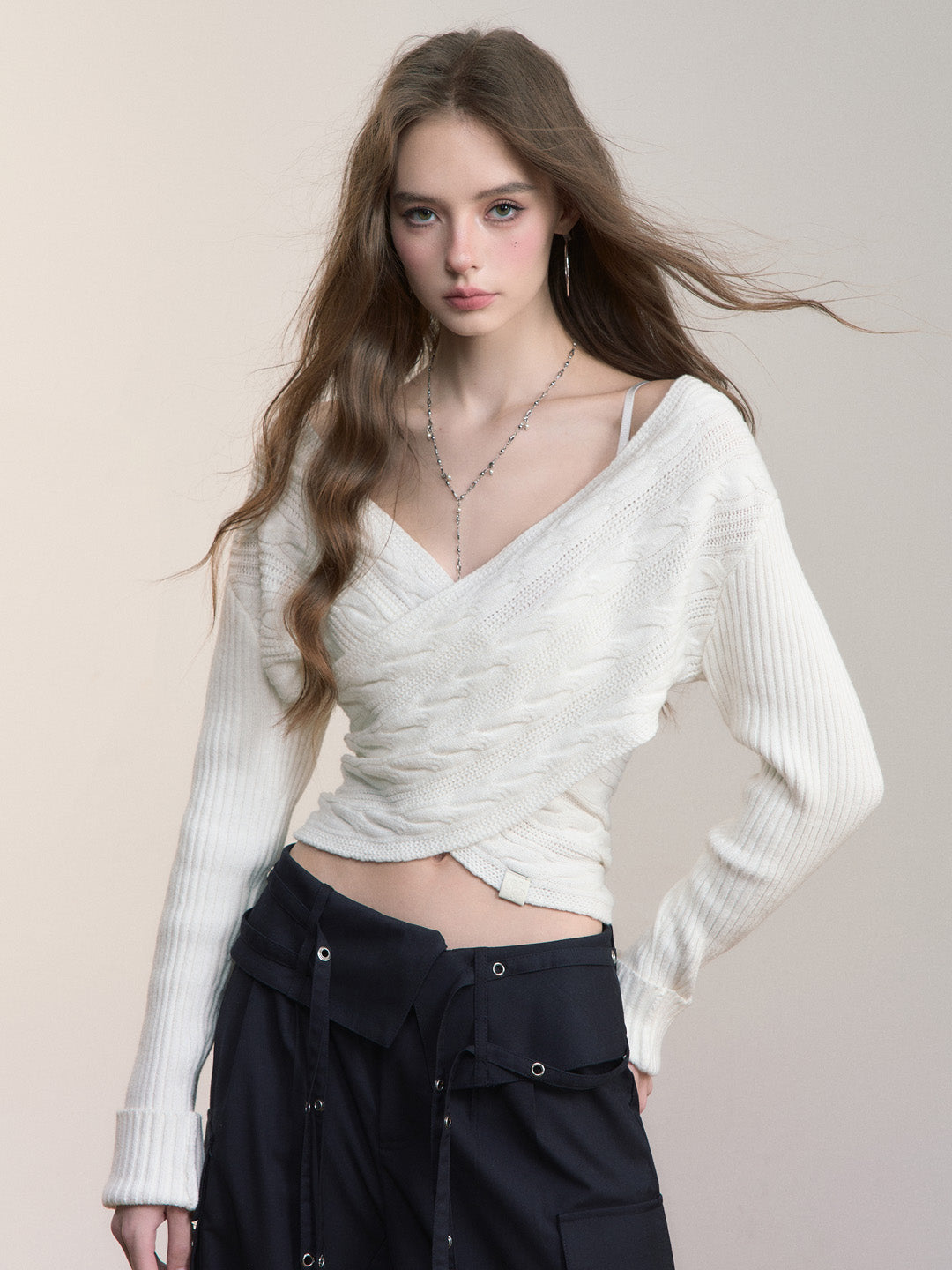 VIA PITTI VIADK563 Cross design short sweater