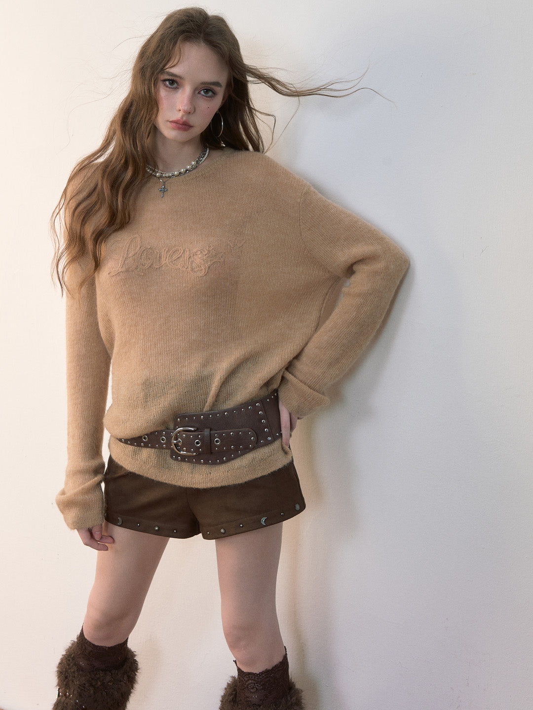 VIA PITTI VIACK539 Loose embroidery design knitted sweater