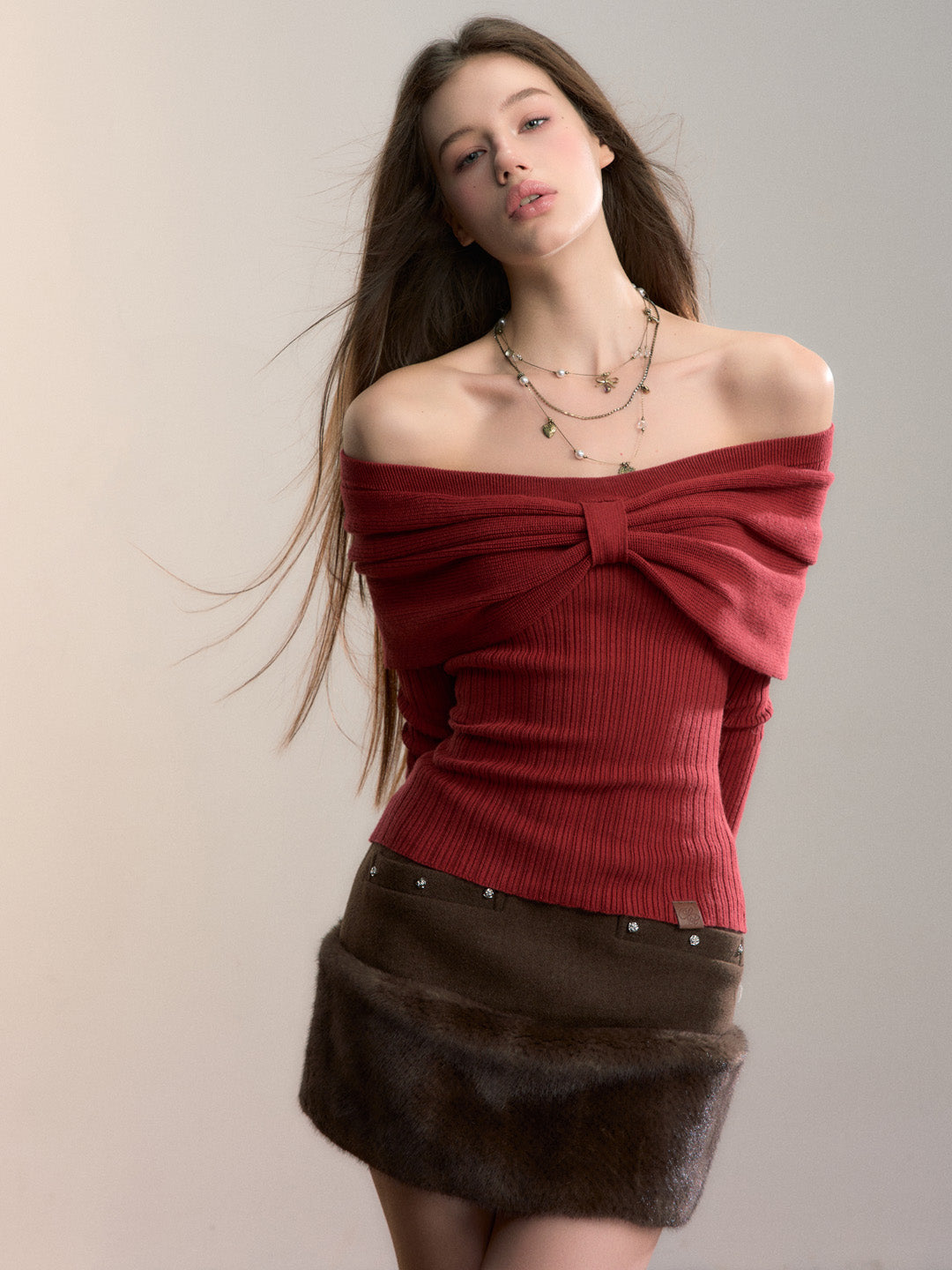 VIA PITTI VIADK714 Large bow off shoulder woolen top