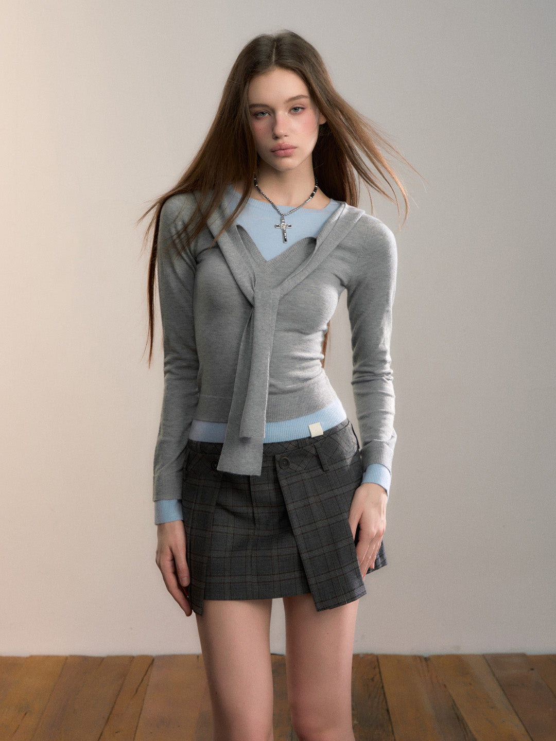 VIA PITTI VIADK716 Fake two contrasting colored woolen fabric base top