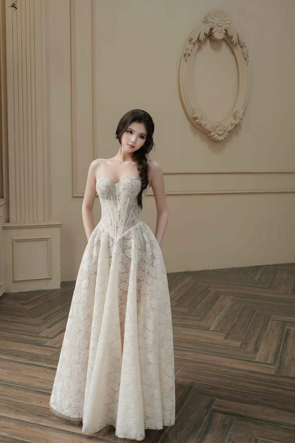 SOVI HOUSE Celina Dress