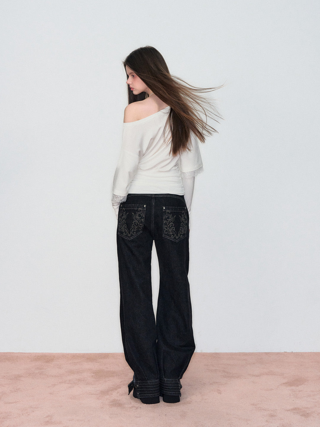 VIA PITTI VIAAP840 Embroidered loose fit denim pants