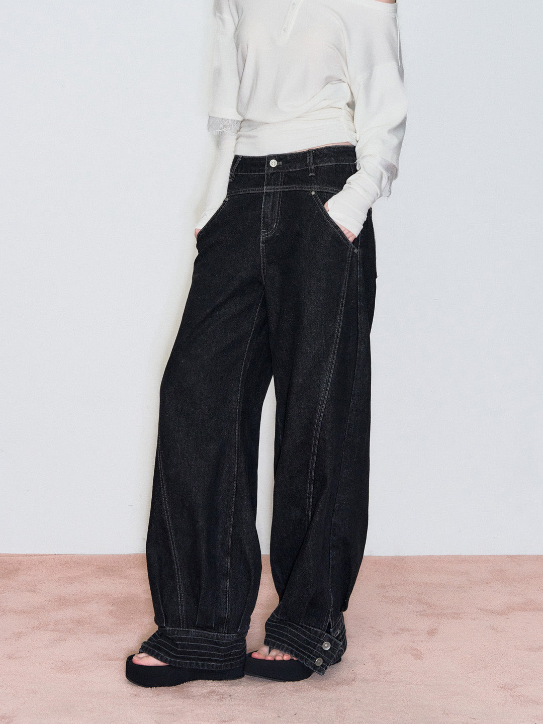 VIA PITTI VIAAP840 Embroidered loose fit denim pants