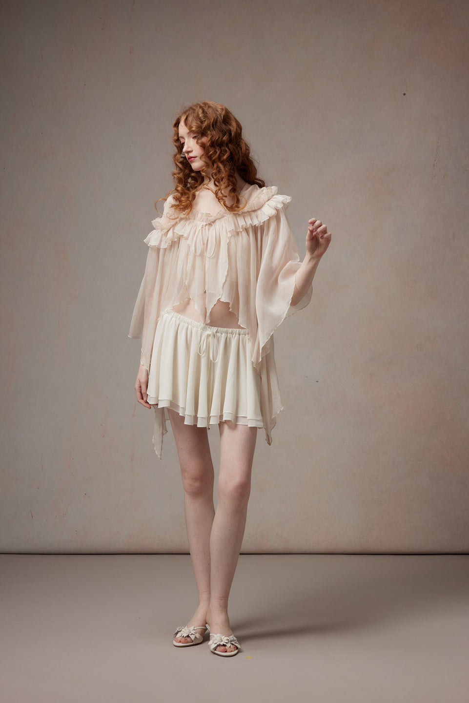 Fa Sogno FSN26PS-SHT-01-WH&FSN26PS-SK-01-WH Beige Feather Dance Set