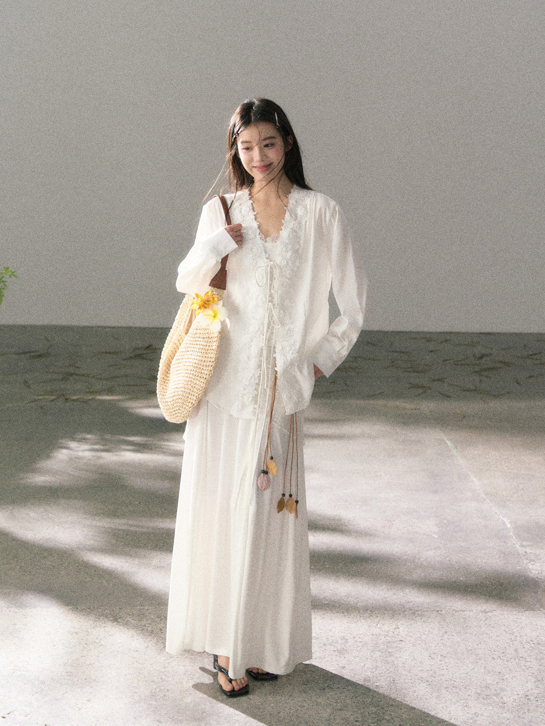 Lafreedom LAF360107 3D lace lazy style drawstring cotton shirt