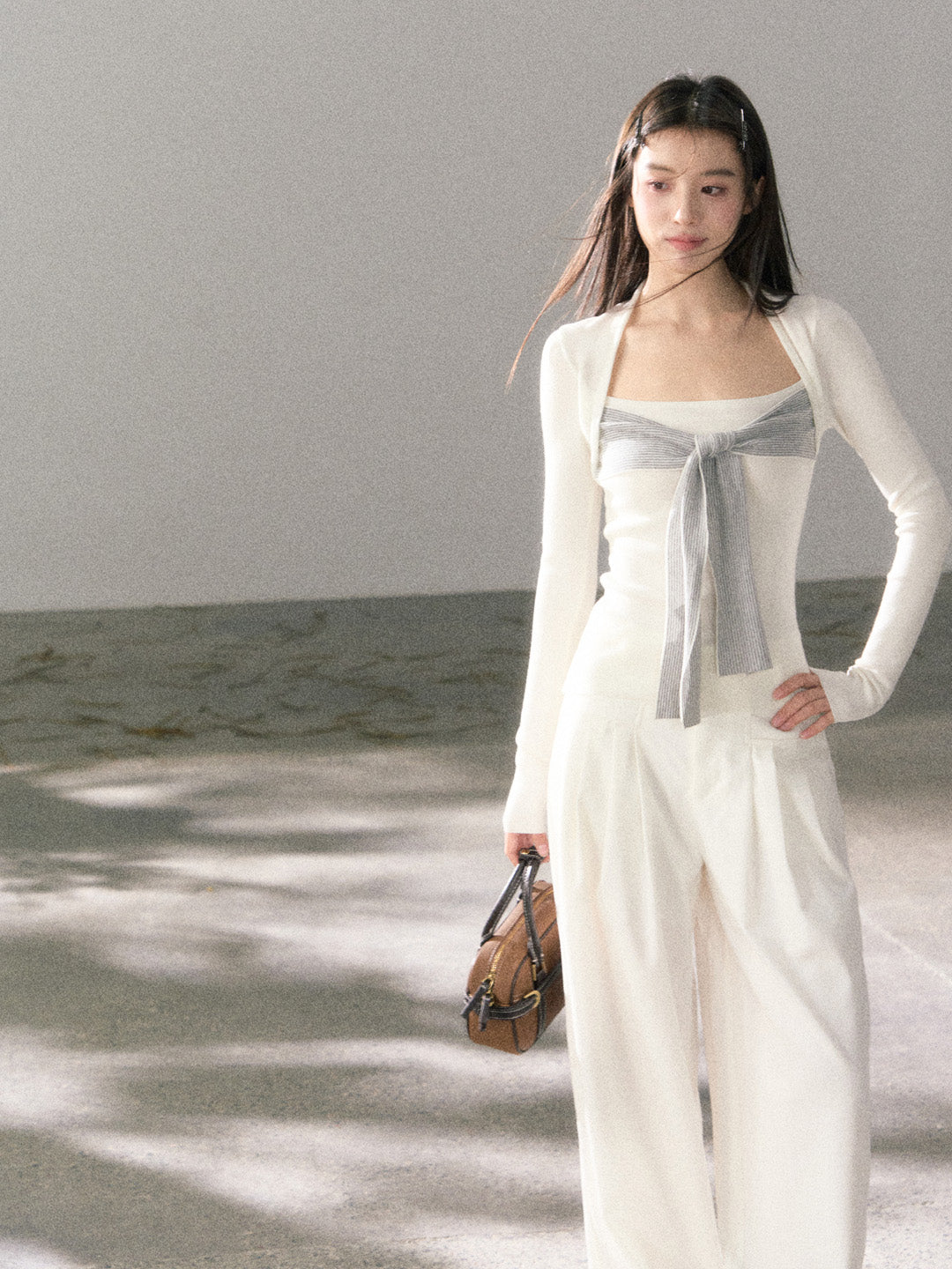 Lafreedom LAF360105 Square neck slimming ribbon knitted top