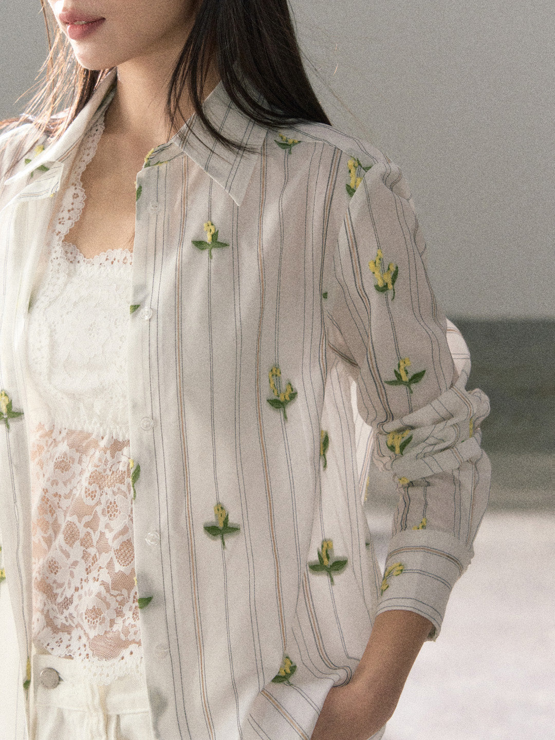 Lafreedom LAF360111 Embroidered vacation style shirt