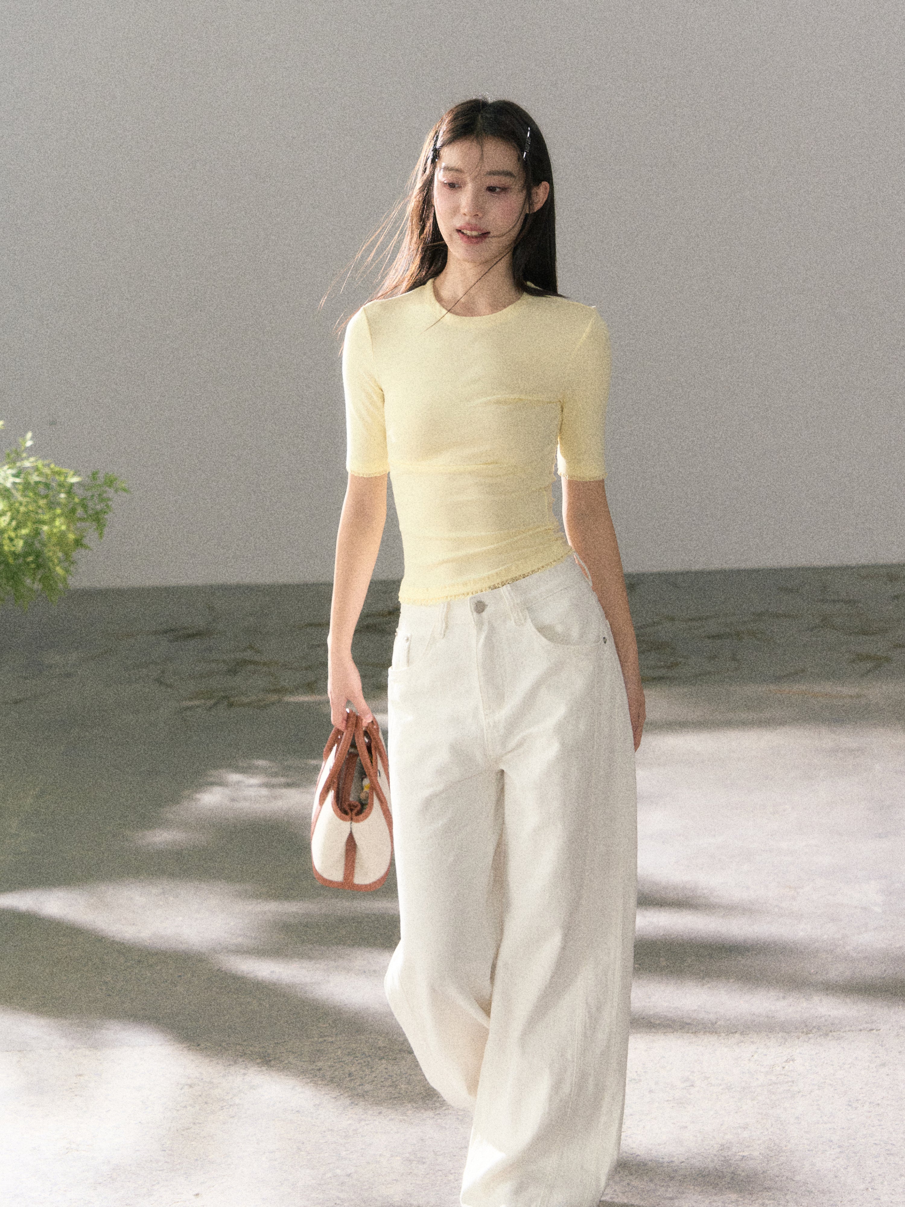 Lafreedom LAF360116 High-collared sheer T-shirt
