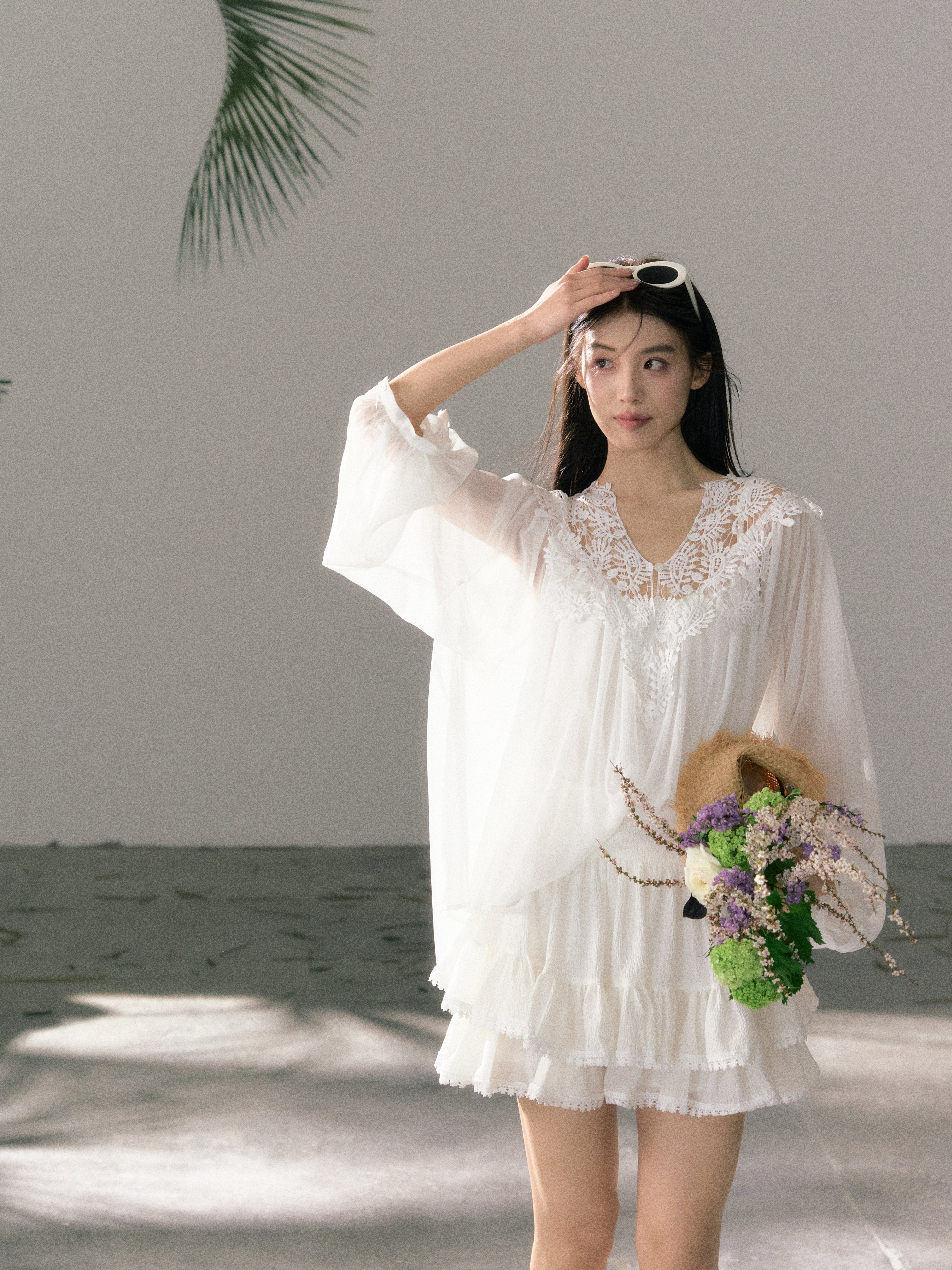 Lafreedom LAF360403 Hollow hook flower lace two-piece shirt set