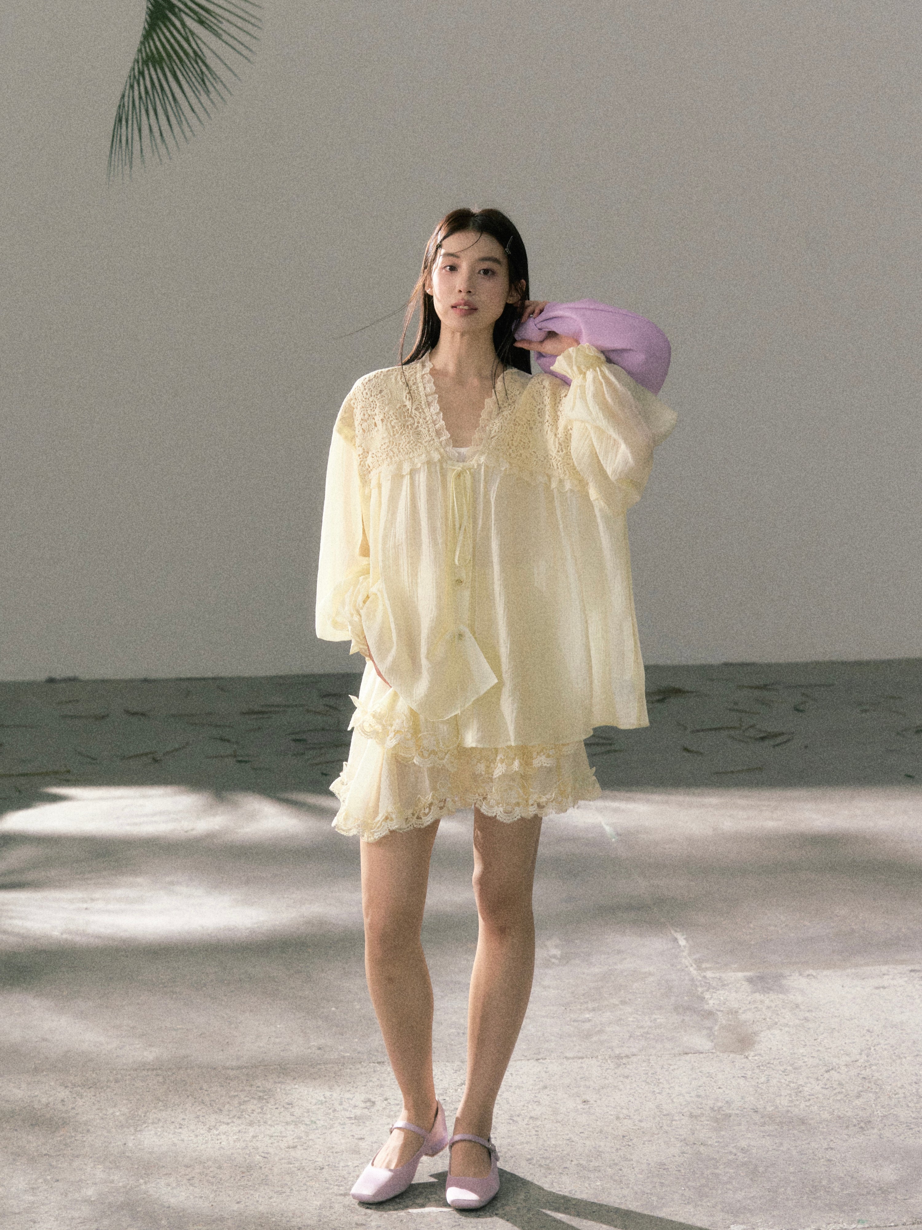 Lafreedom LAF360408&LAF360409 Light yellow French hollow lace vacation style shirt + skirt