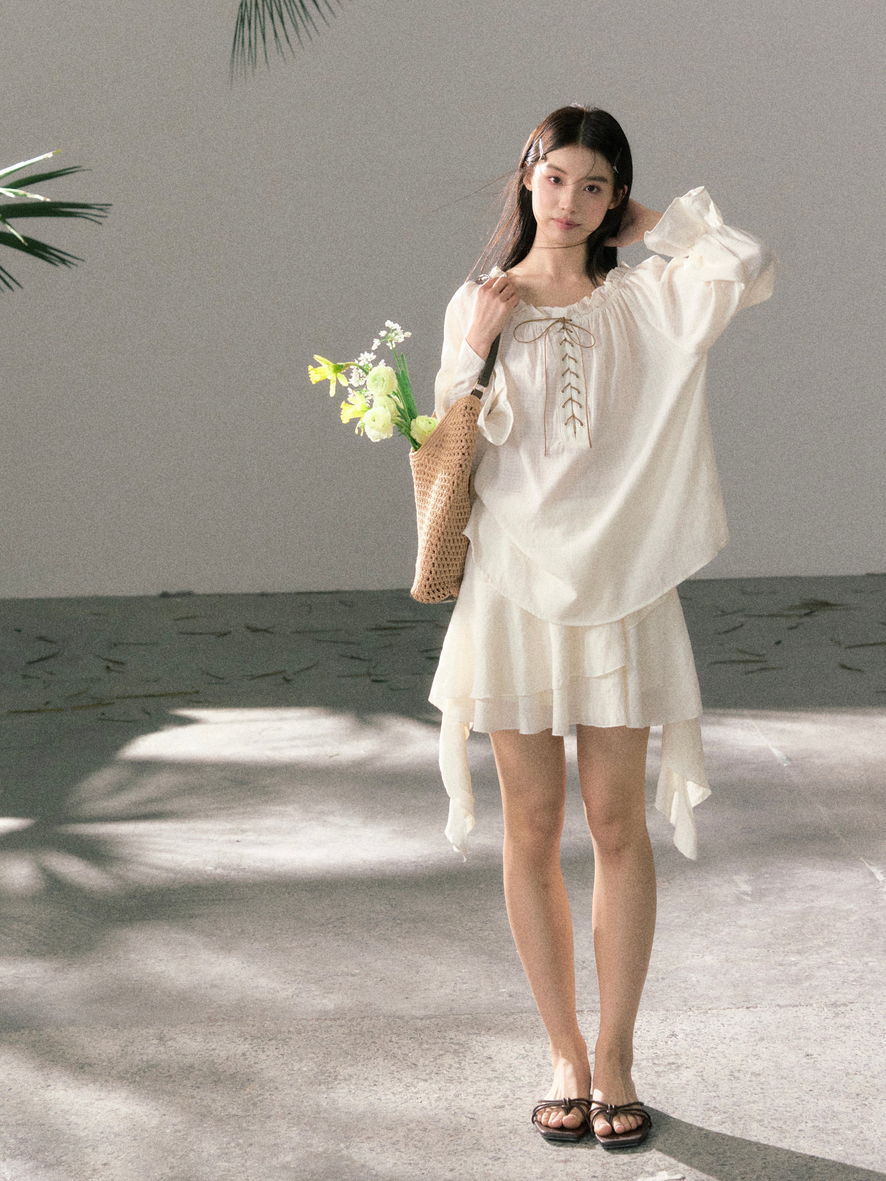 Lafreedom LAF360415 Off shoulder lotus leaf edge shirt two-piece set