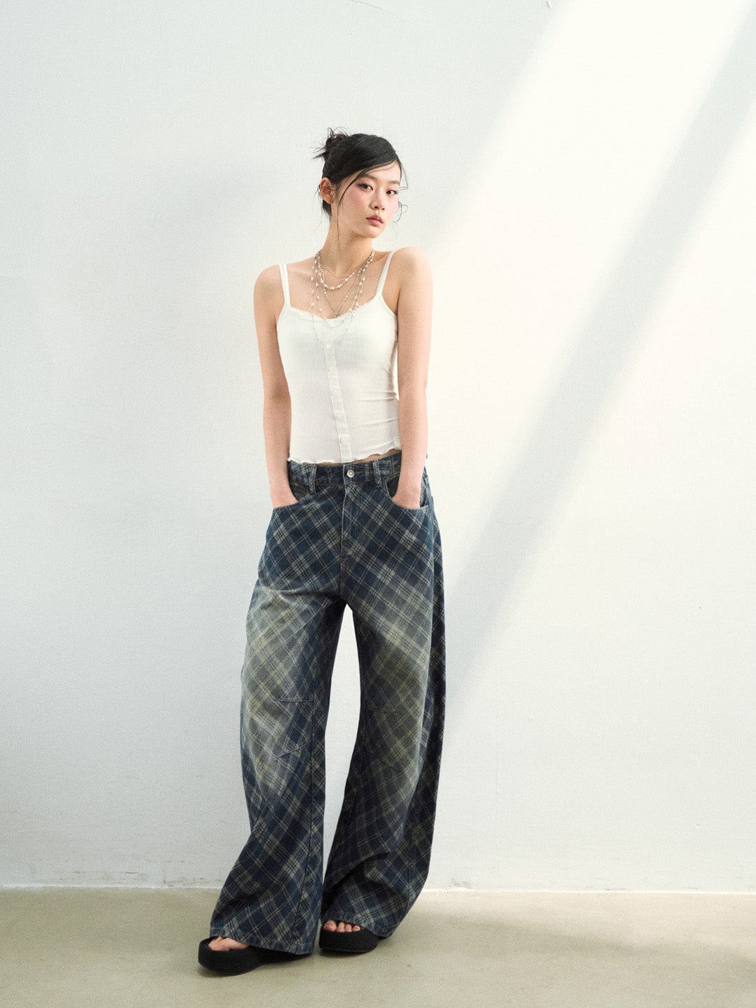 VIA PITTI VIADTP767 Splicing button decoration camisole vest
