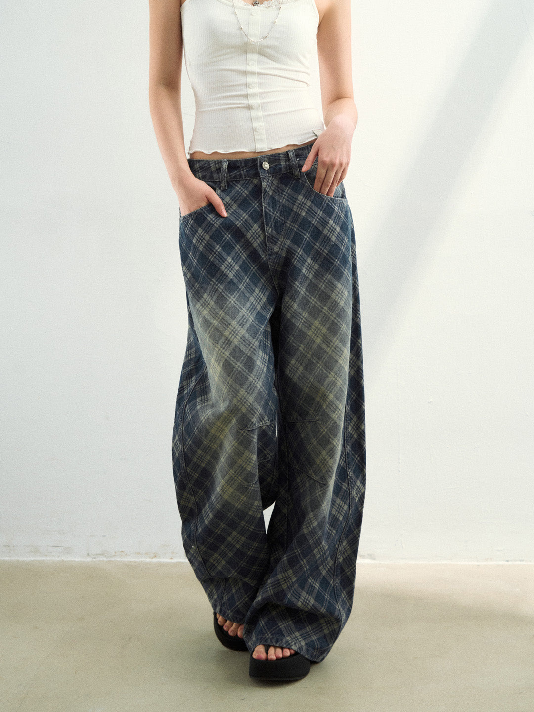 VIA PITTI VIAATP790 Grid denim gradient washed denim pants