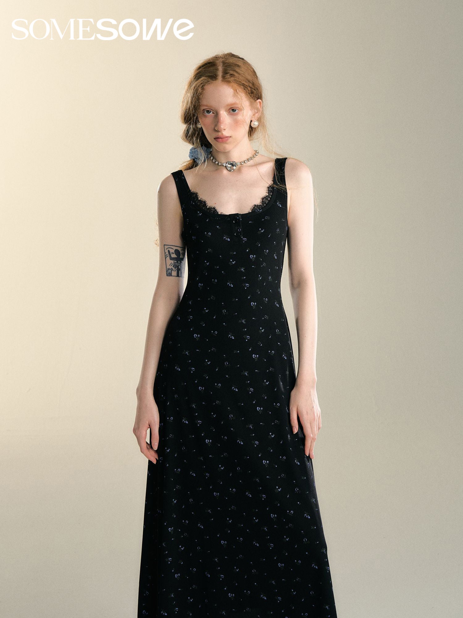 SOMESOWE S2407086 Holiday style vest dress