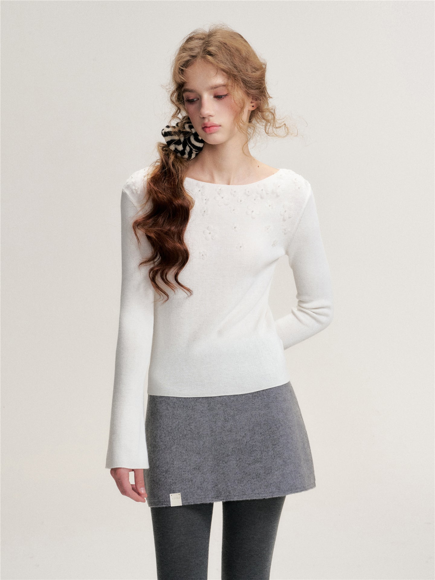 16DEWS 16D25460 Wool blend woolen A-line skirt