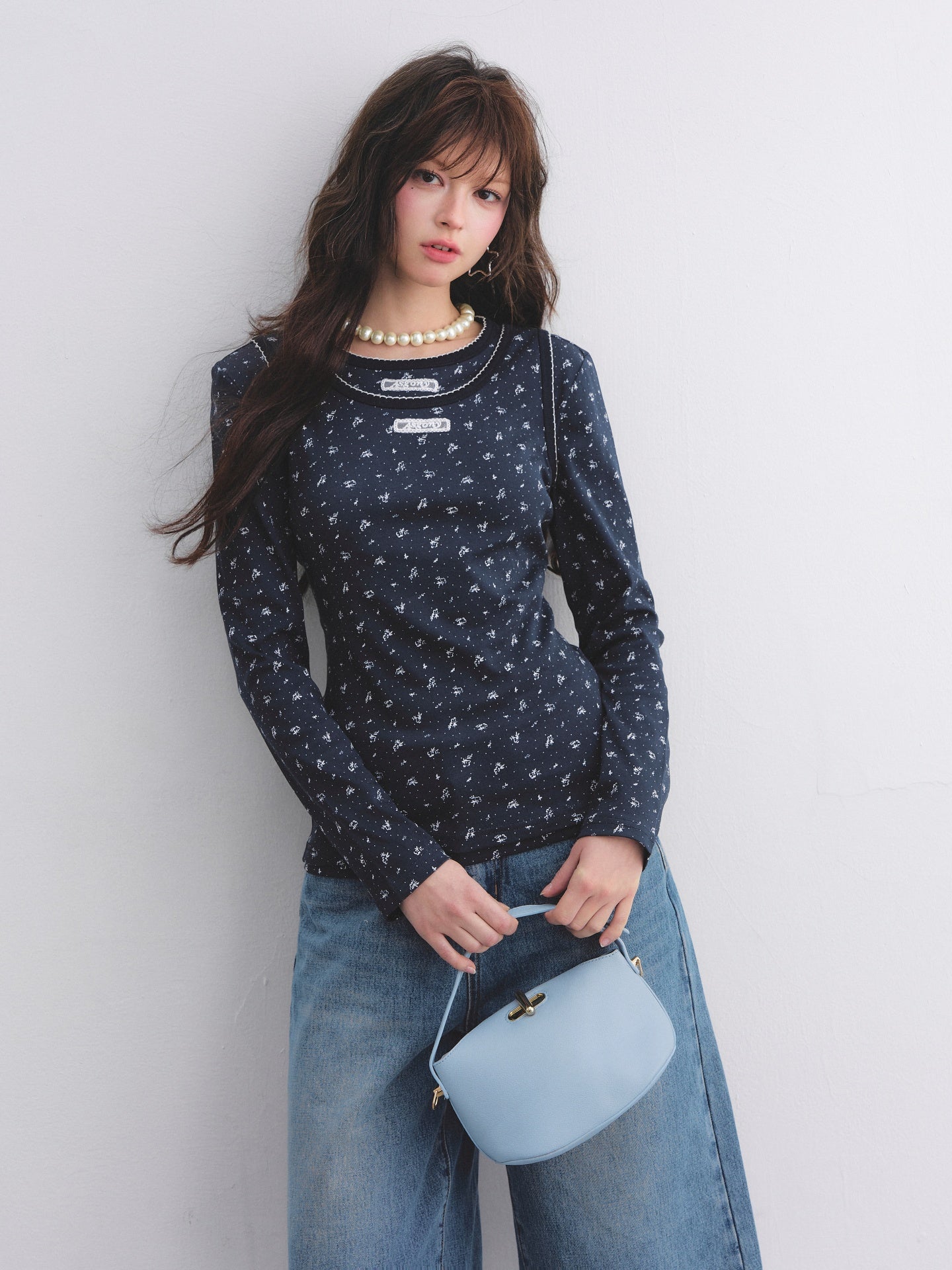 AsGony ASG26027 Round neck floral curved tooth long sleeved vest two-piece set