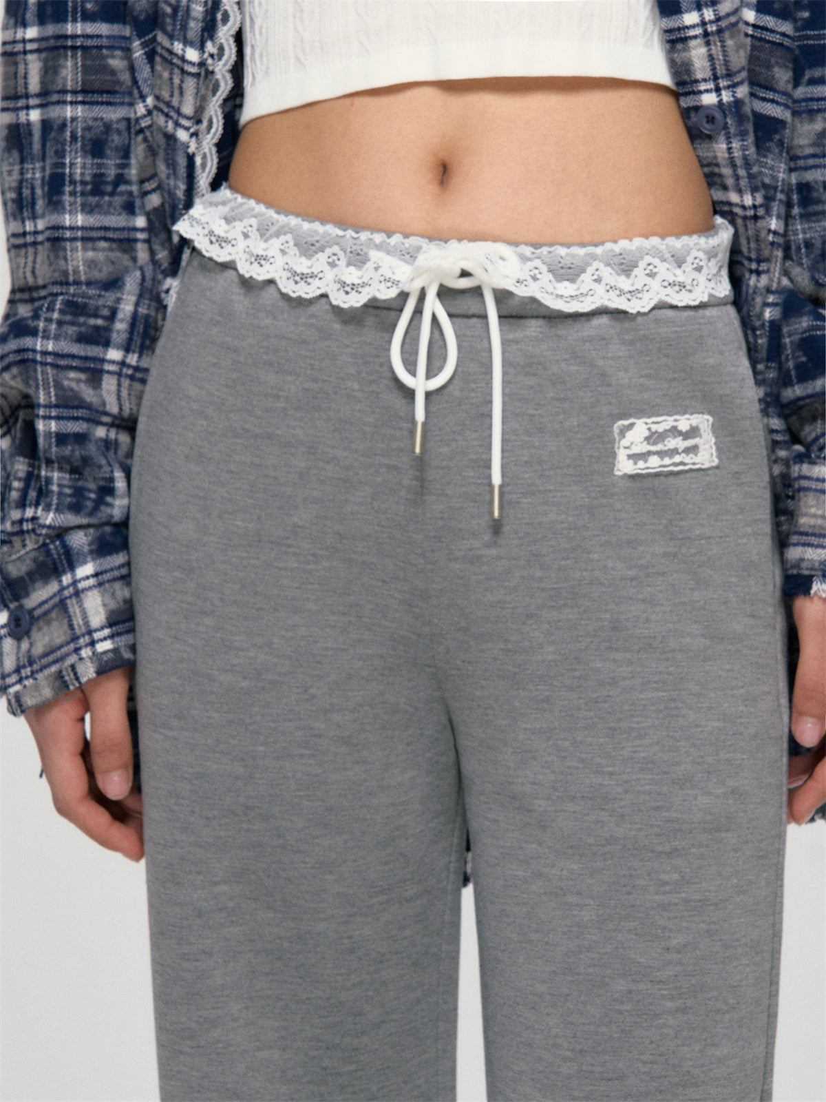 AsGony ASG25081 Lace waist patchwork lace sweatpants (2color)