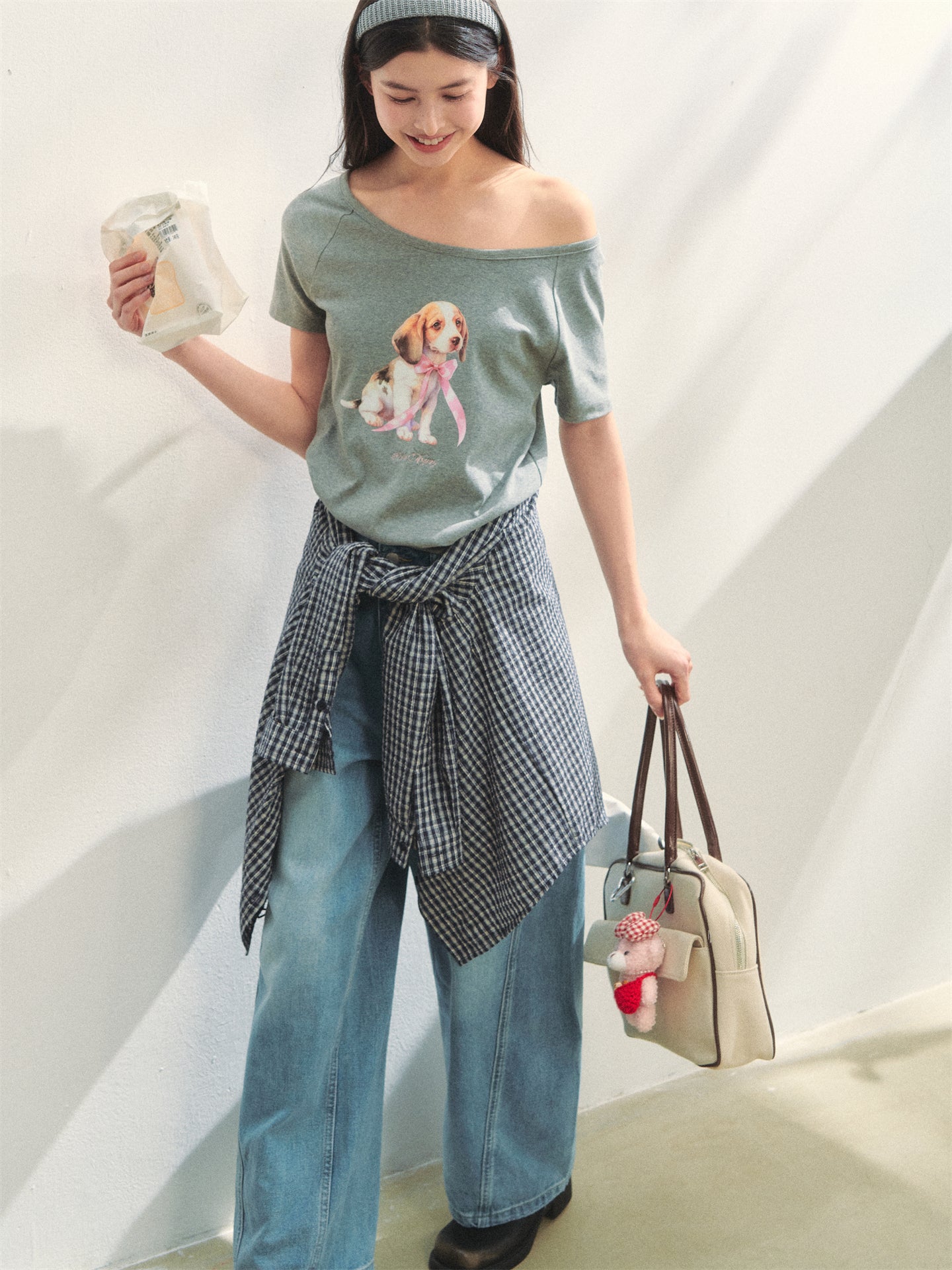 AsGony ASG25272 One shoulder bow dog short sleeved T-shirt (2color)