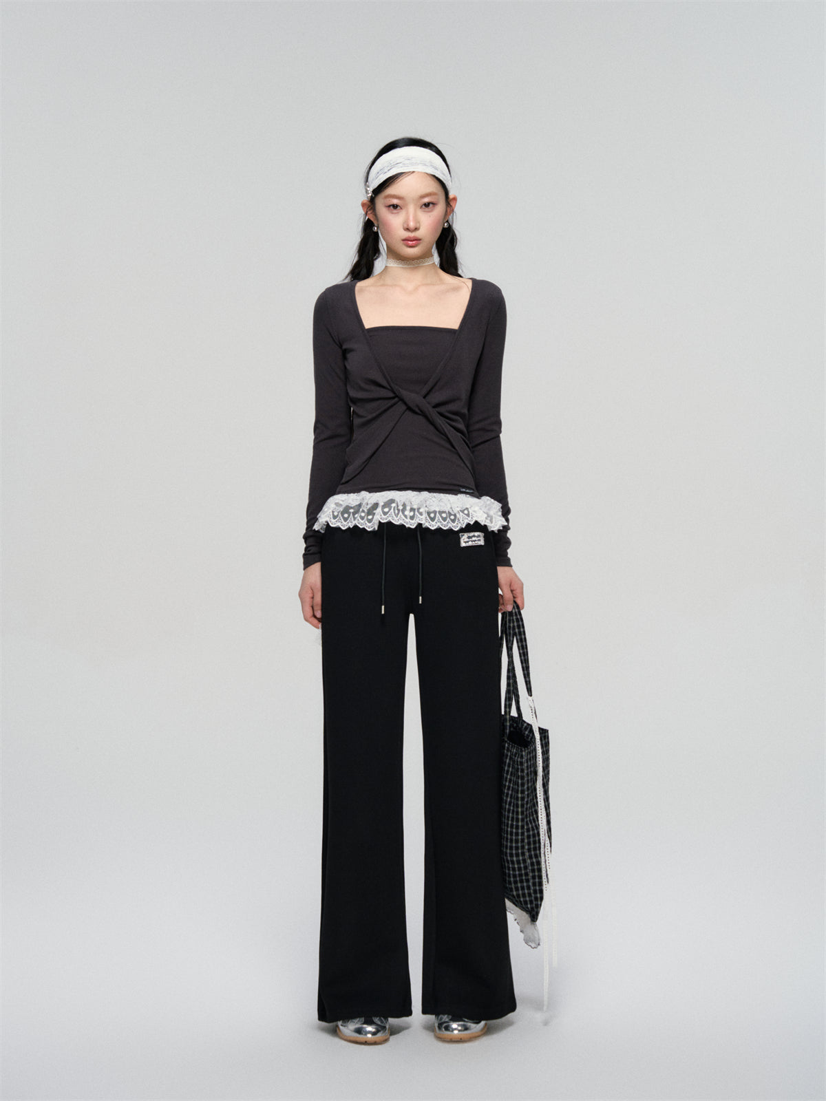 AsGony ASG25081 Lace waist patchwork lace sweatpants (2color)