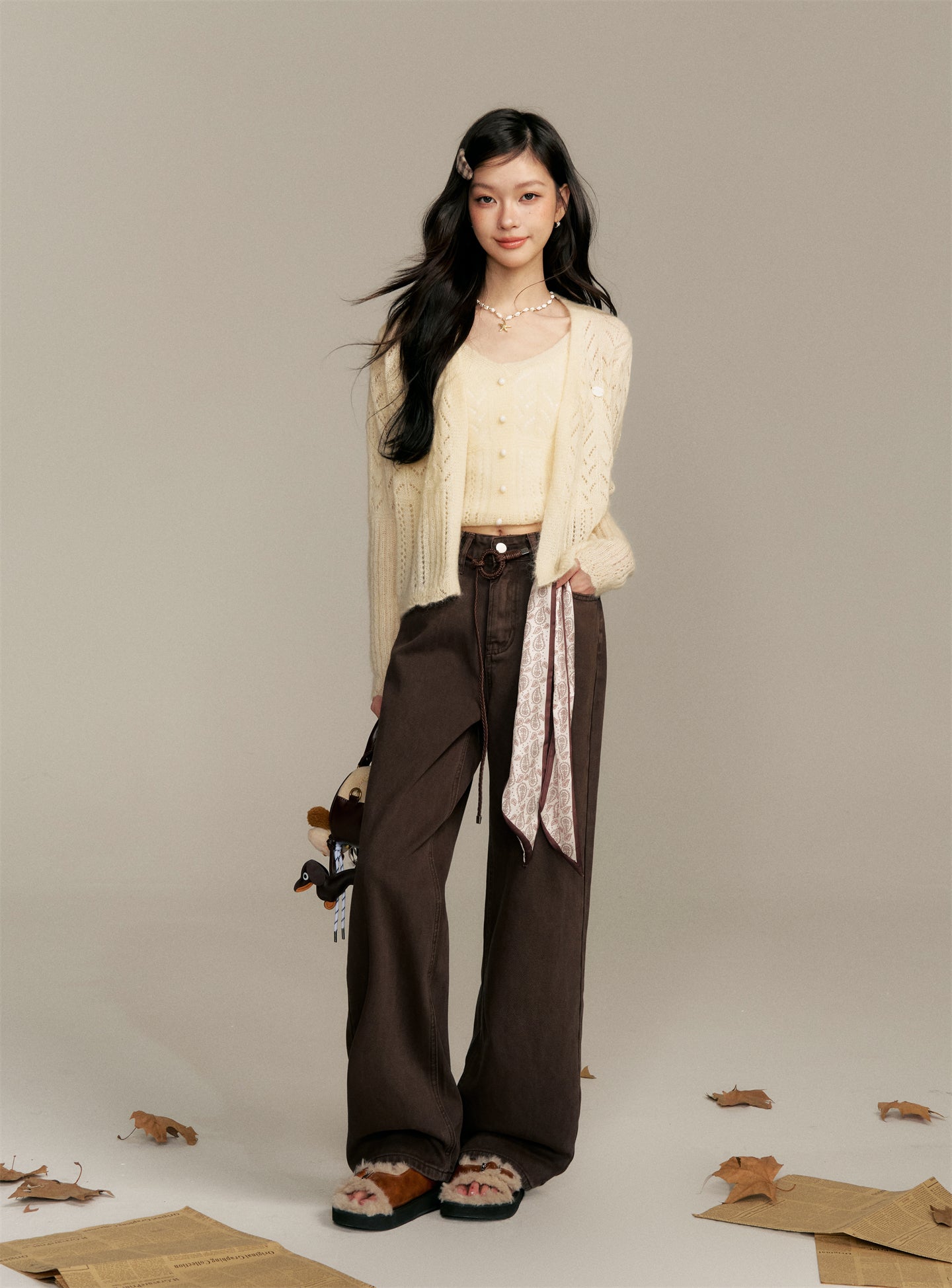 16DEWS 16D25357 High waisted straight leg jeans (with silk scarf)