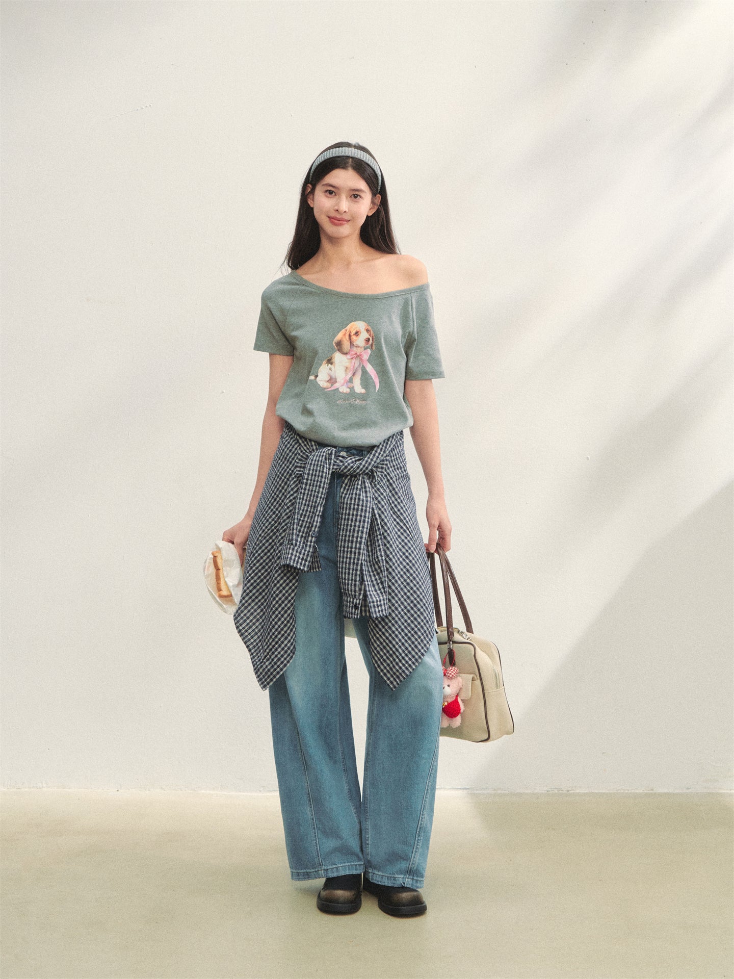 AsGony ASG25272 One shoulder bow dog short sleeved T-shirt (2color)