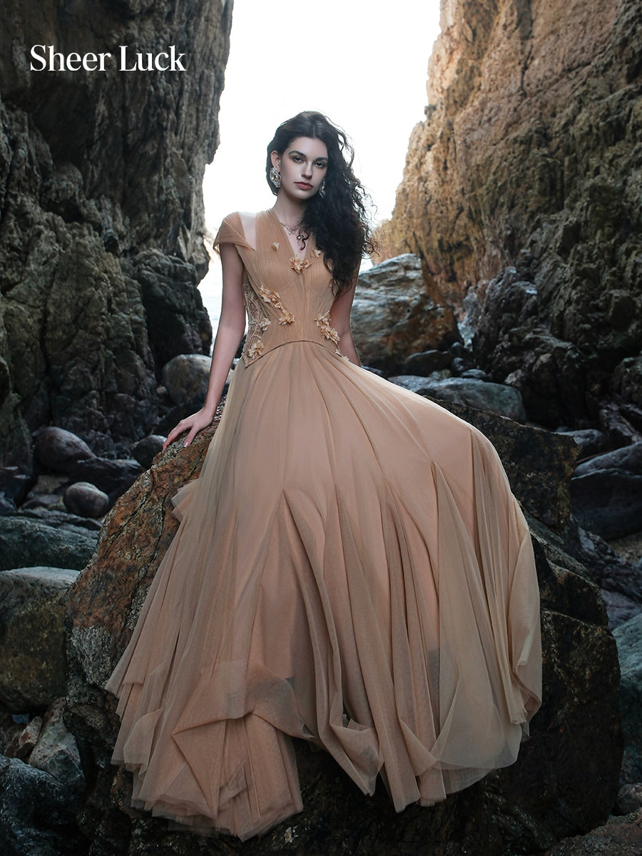 SHEERLUCK SLLYQ26107 Lace fishbone halter neck dress