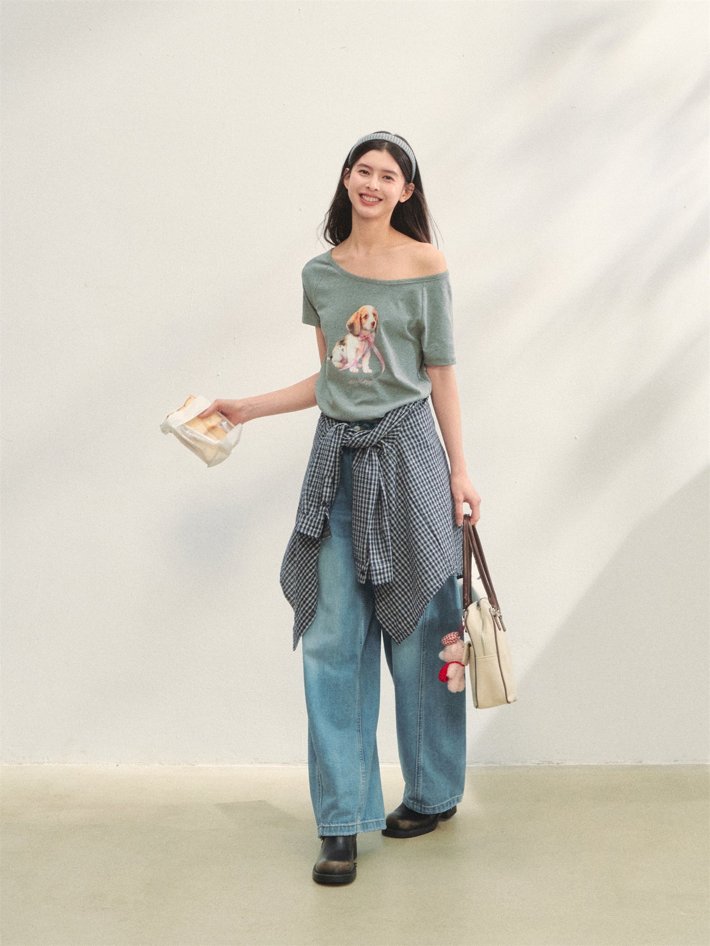 AsGony ASG25272 One shoulder bow dog short sleeved T-shirt (2color)