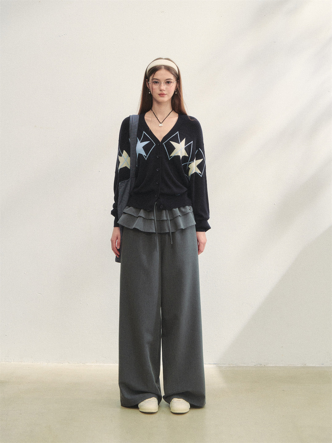 AsGony ASG25292 Star diamond grid jacquard knitted cardigan