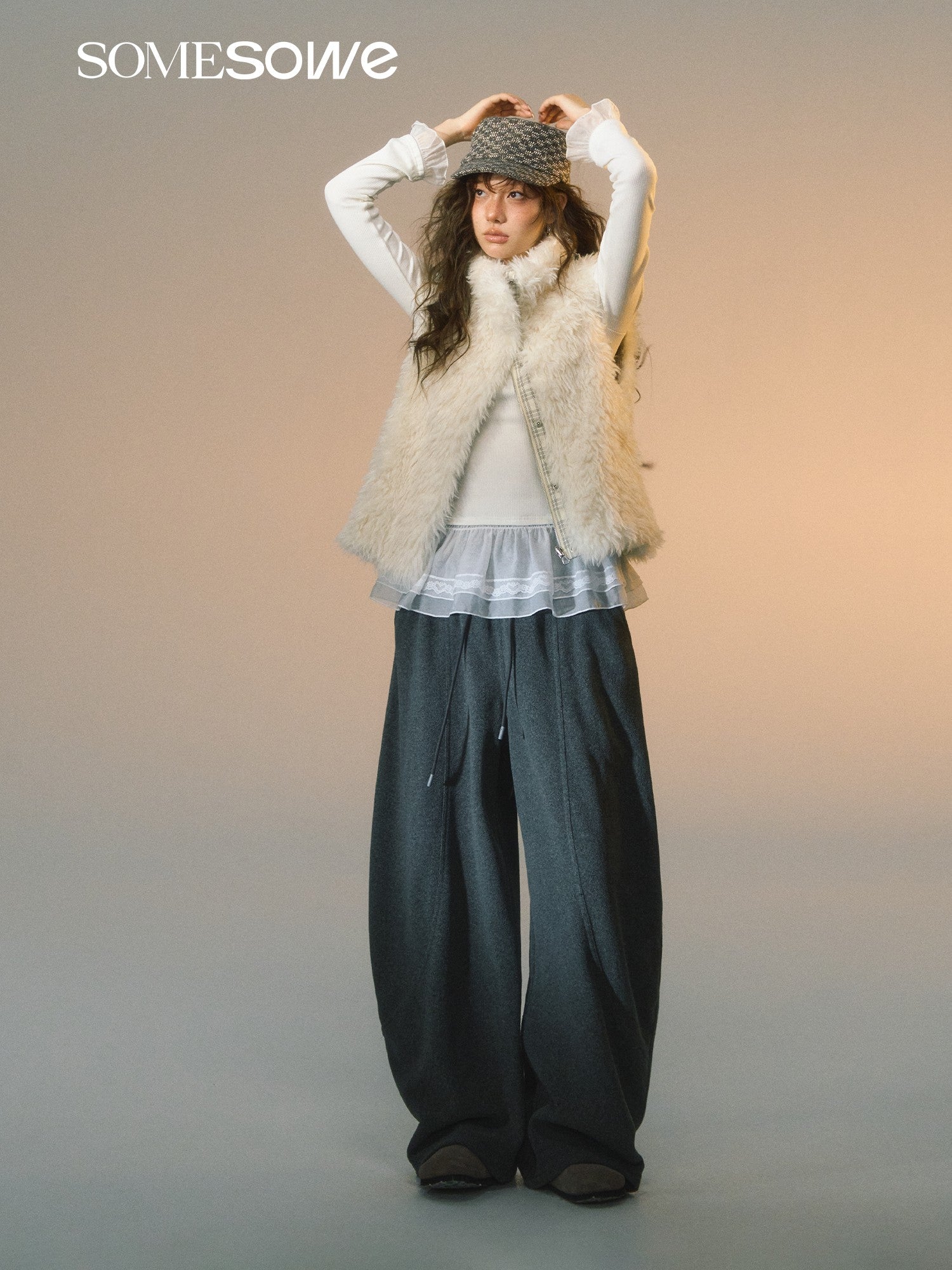 SOMESOWE S2508263 Grid splicing lamb wool double-sided vest