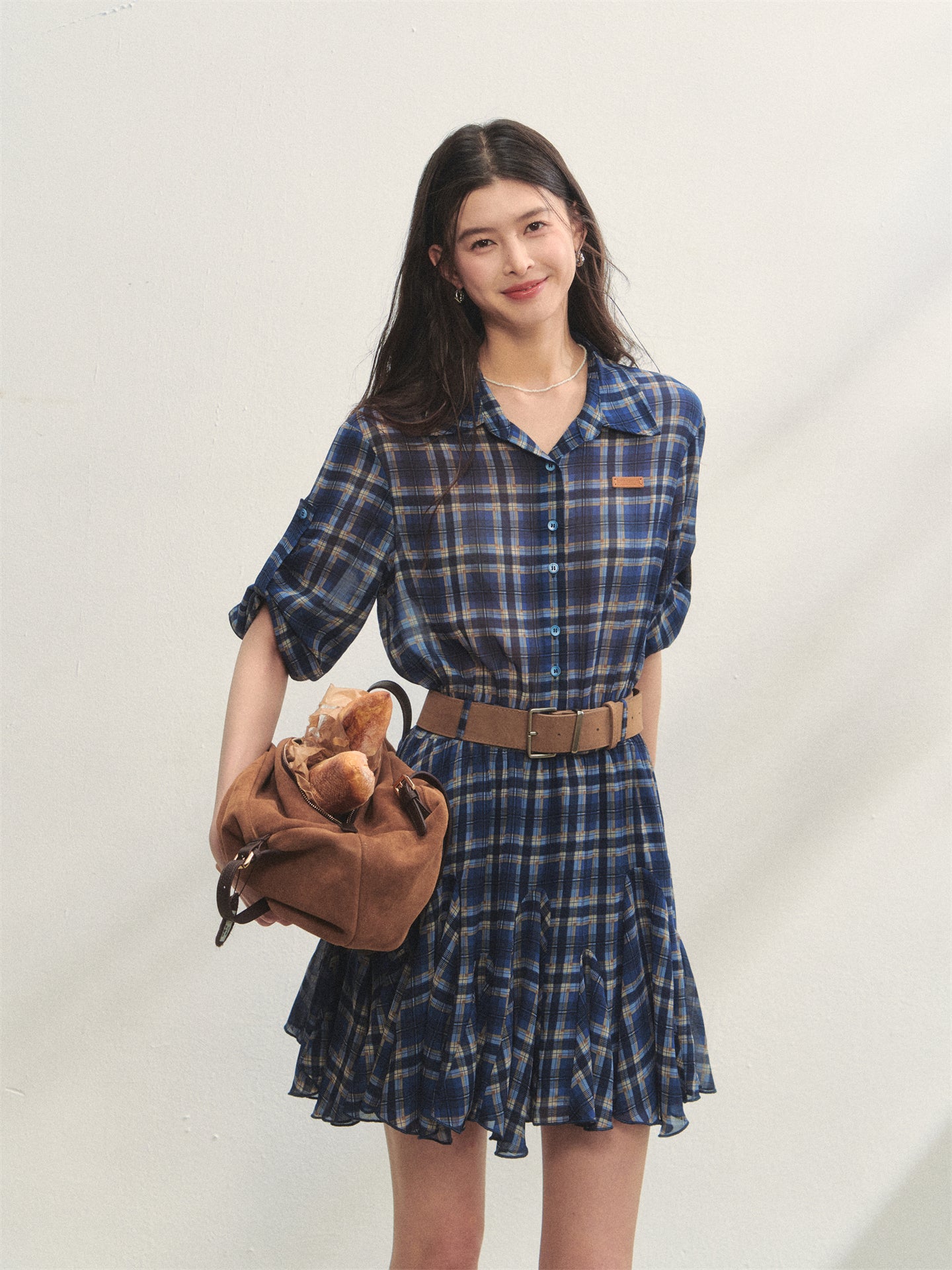 AsGony ASG25260 Plaid waist cinched long sleeved shirt dress