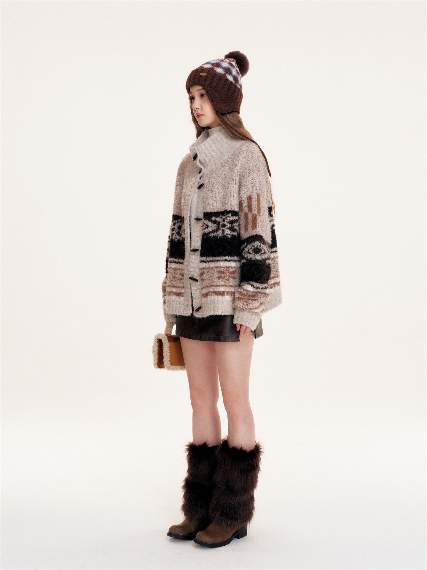 16DEWS 16D25386 Fair Isle Lapel Loosely Knitted Sweater