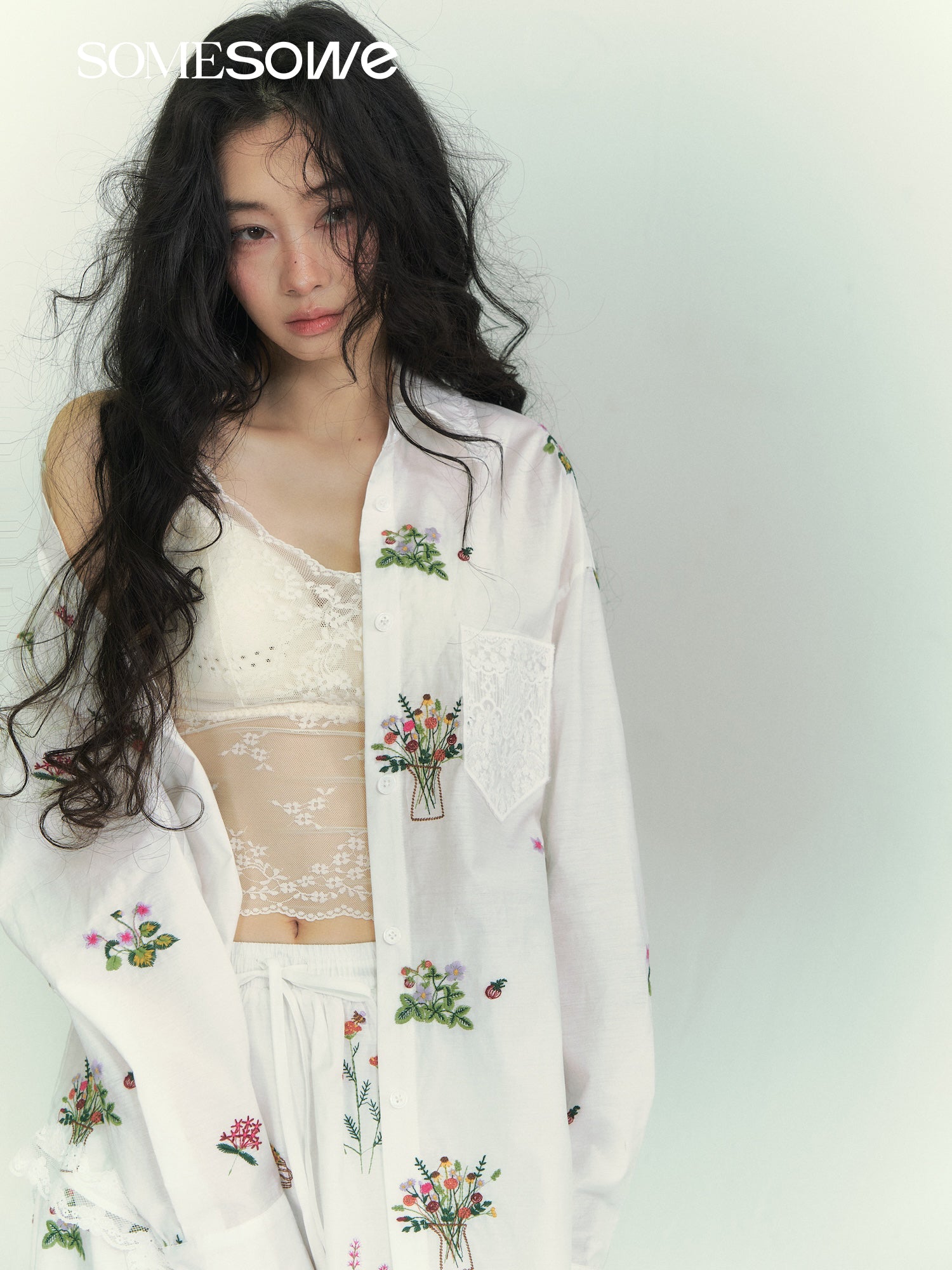 SOMESOWE S2609059&S2609060 Flower embroidery lace patchwork shirt + skirt